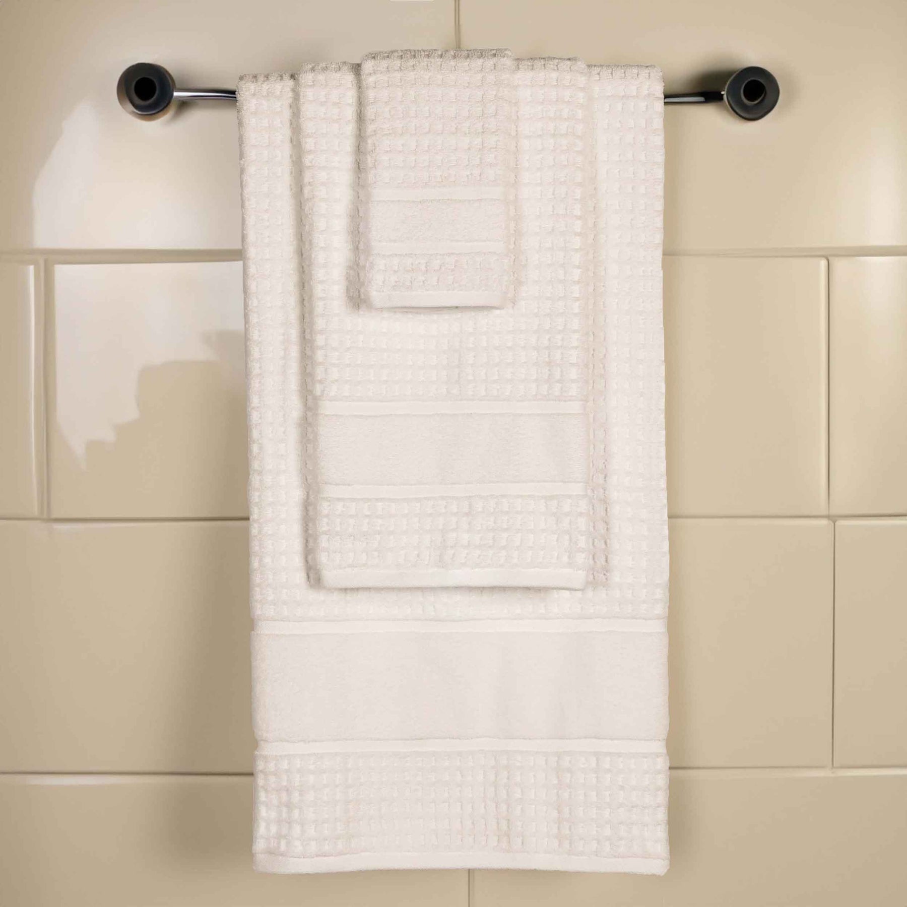 Zero Twist Cotton Waffle Honeycomb Plush Absorbent 3 Piece Towel Set - Ivory