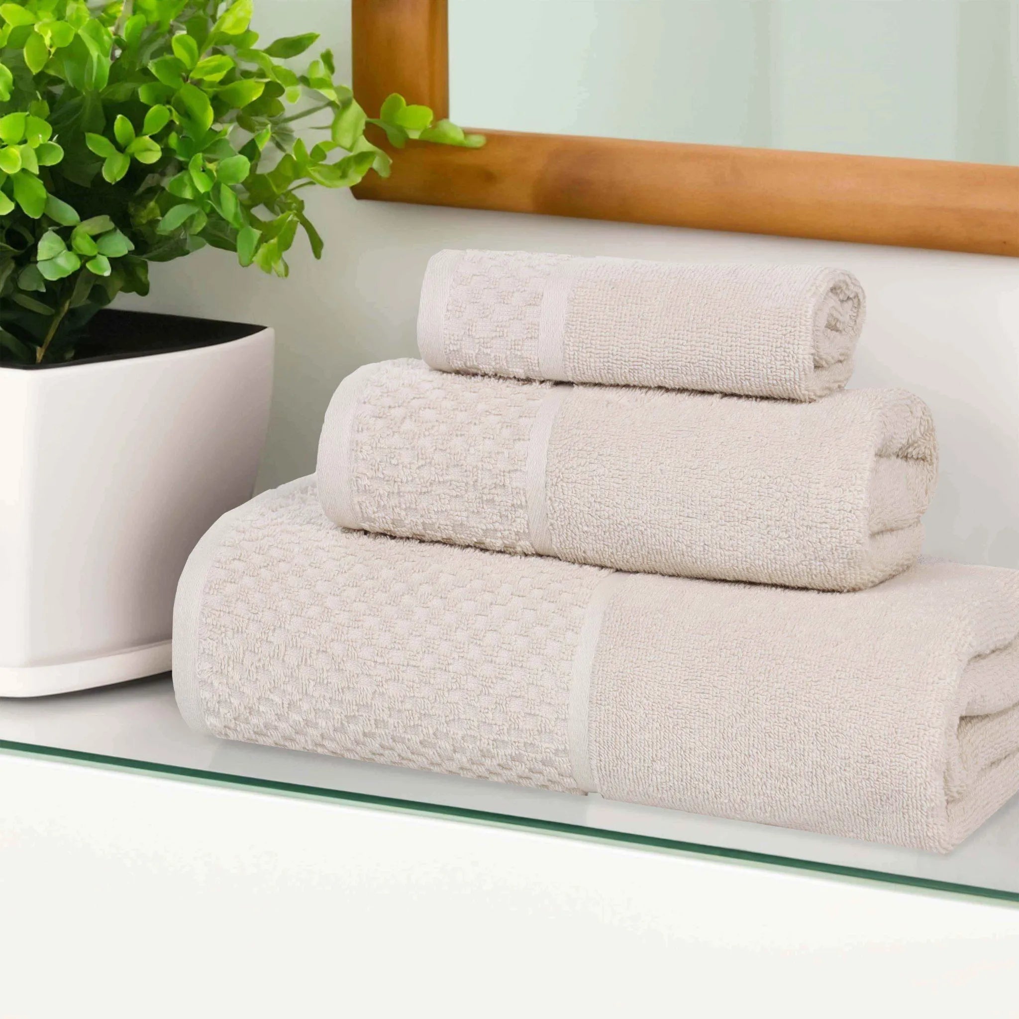 Lodi Cotton 3-Piece Towel Set – Absorbent Mid-Weight Solid Bathroom Towels with Textured Border