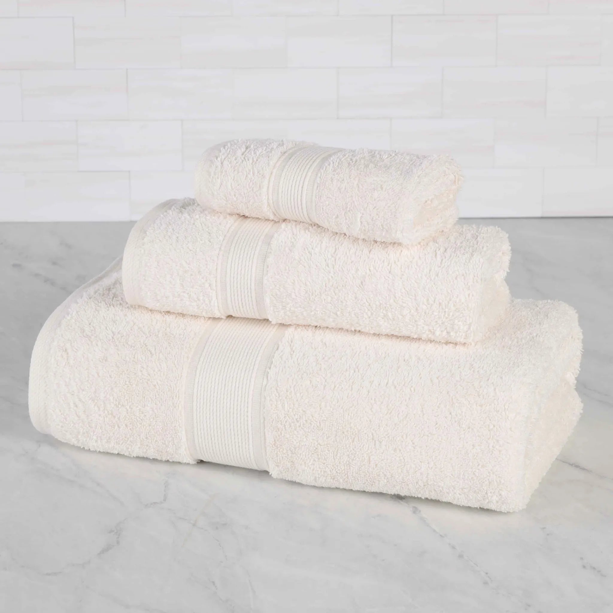 Oregon Organic Cotton Medium Weight Solid 3-Piece Towel Set - Towel Set by Superior Brand