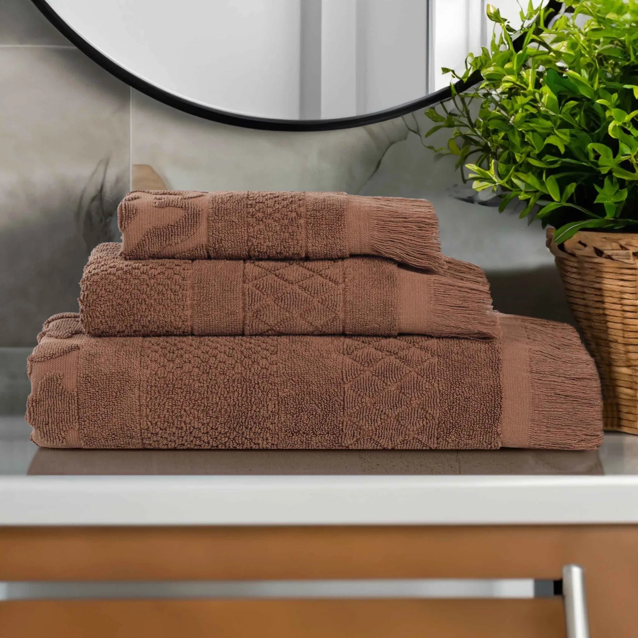 Rolla Cotton Geometric Jacquard Plush Soft Absorbent 3 Piece Towel Set - Towel Set by Superior Brand