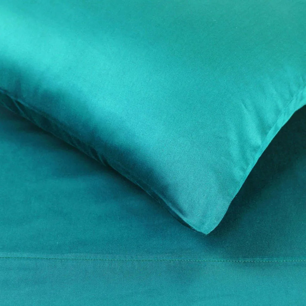 Egyptian Cotton 400 Thread Count Solid Luxury Pillowcases, Set of 2