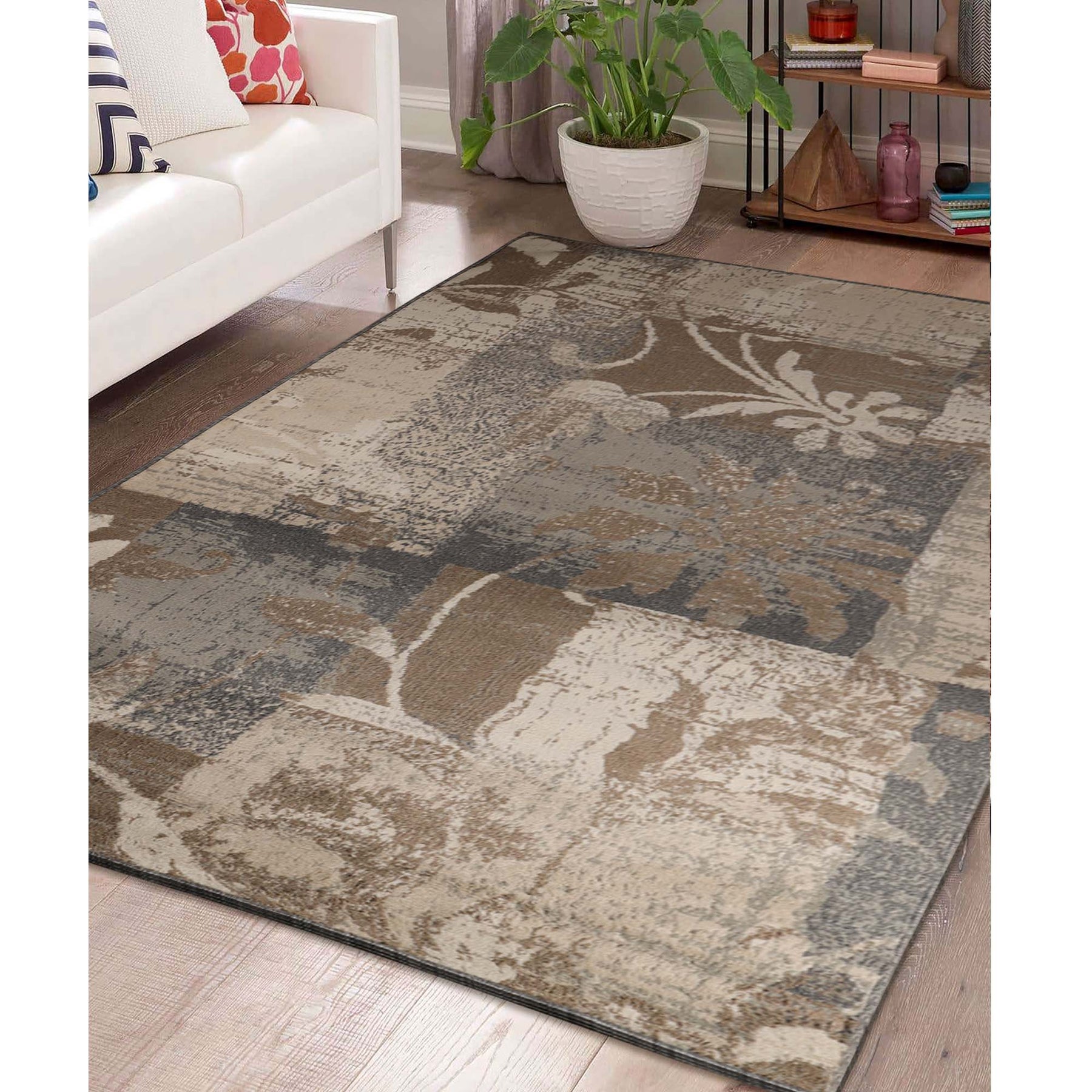 Superior Pastiche Contemporary Floral Patchwork Area Rug - Ivory