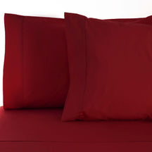 Superior Solid Single Pleat Cotton Blend 2-Piece Pillowcase Set - Burgundy
