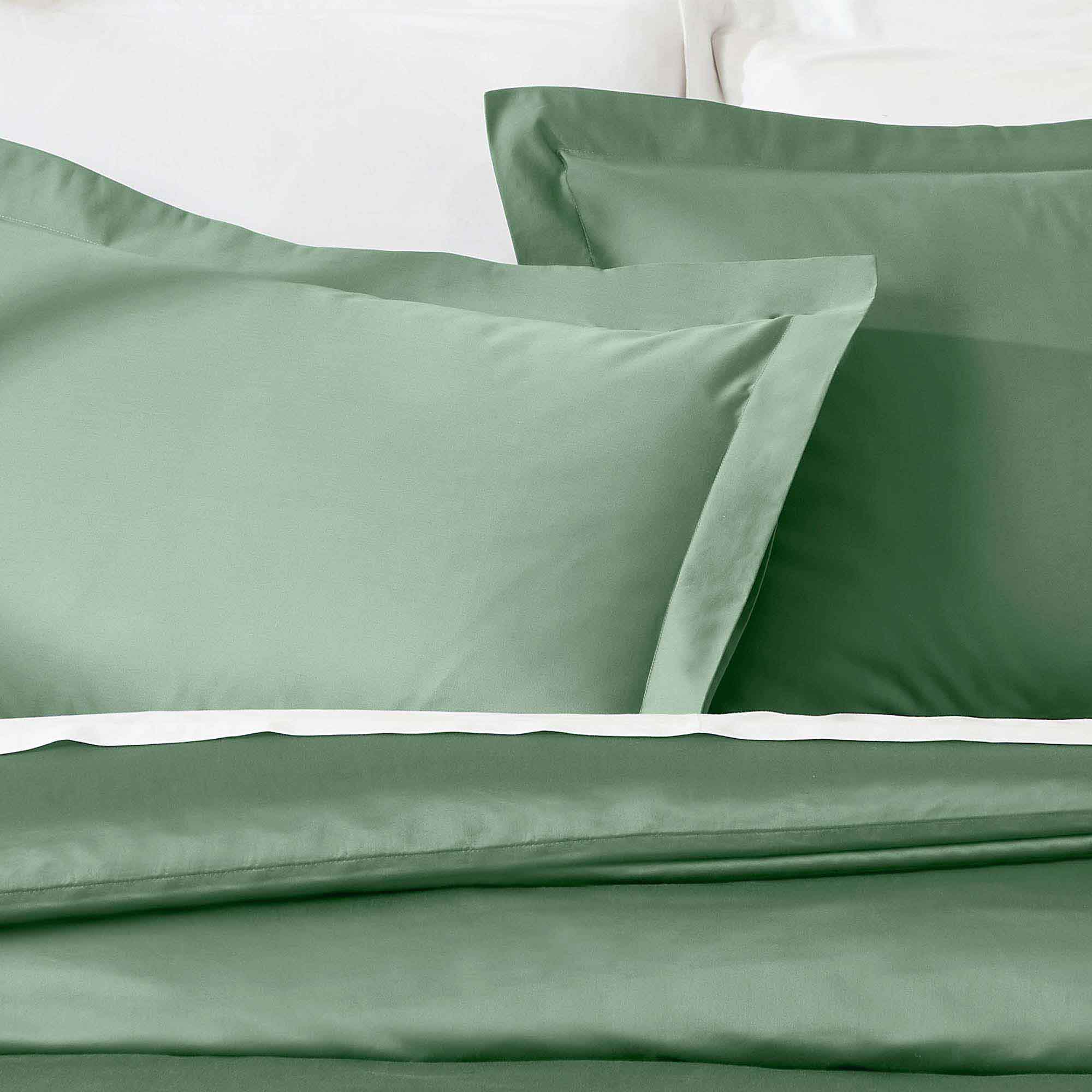 Egyptian Cotton 850 Thread Count Solid Luxury 3 Piece Duvet Cover Set - Duvet Cover Set by Superior Brand