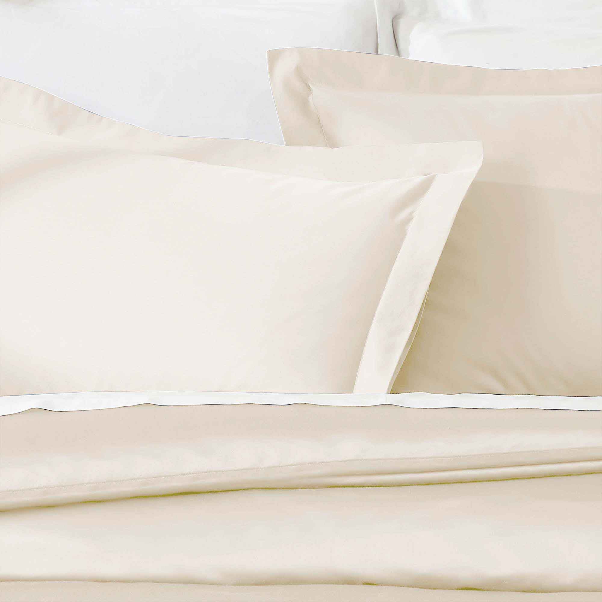 Egyptian Cotton 850 Thread Count Solid Luxury 3 Piece Duvet Cover Set - Duvet Cover Set by Superior Brand