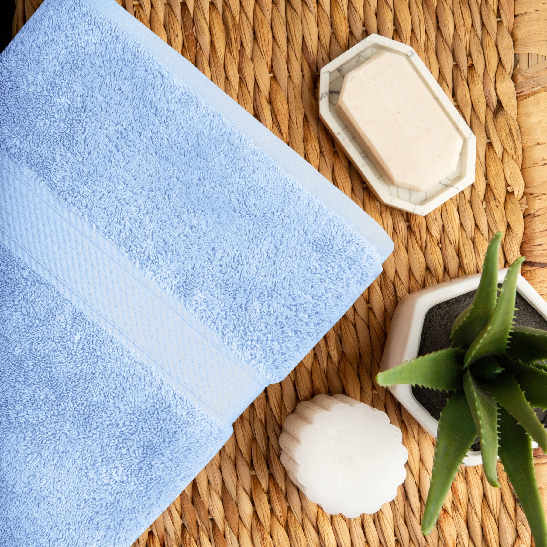 Egyptian Cotton Heavyweight 10 Piece Bath Towel Set - Light Blue