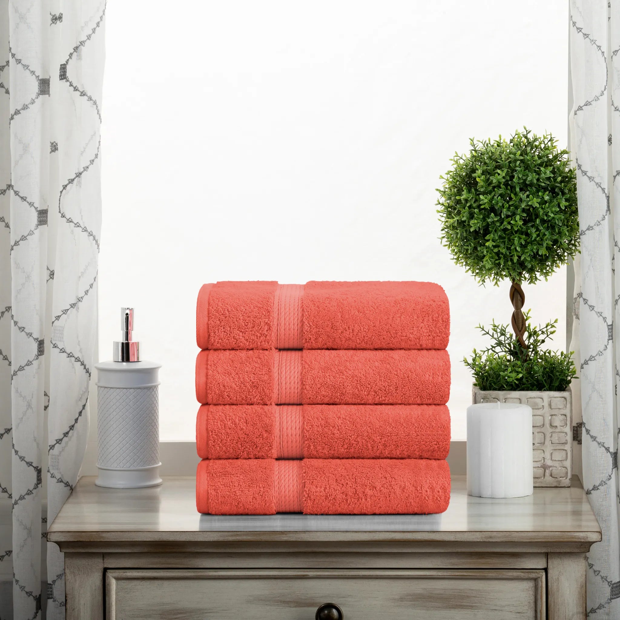 Egyptian Cotton Hand Towels 4-Piece Plush Set by Madison