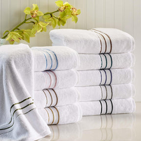 Superior Ultra-Plush Turkish Cotton Super Absorbent Solid Bath Towel Set of 4 - Charcoal