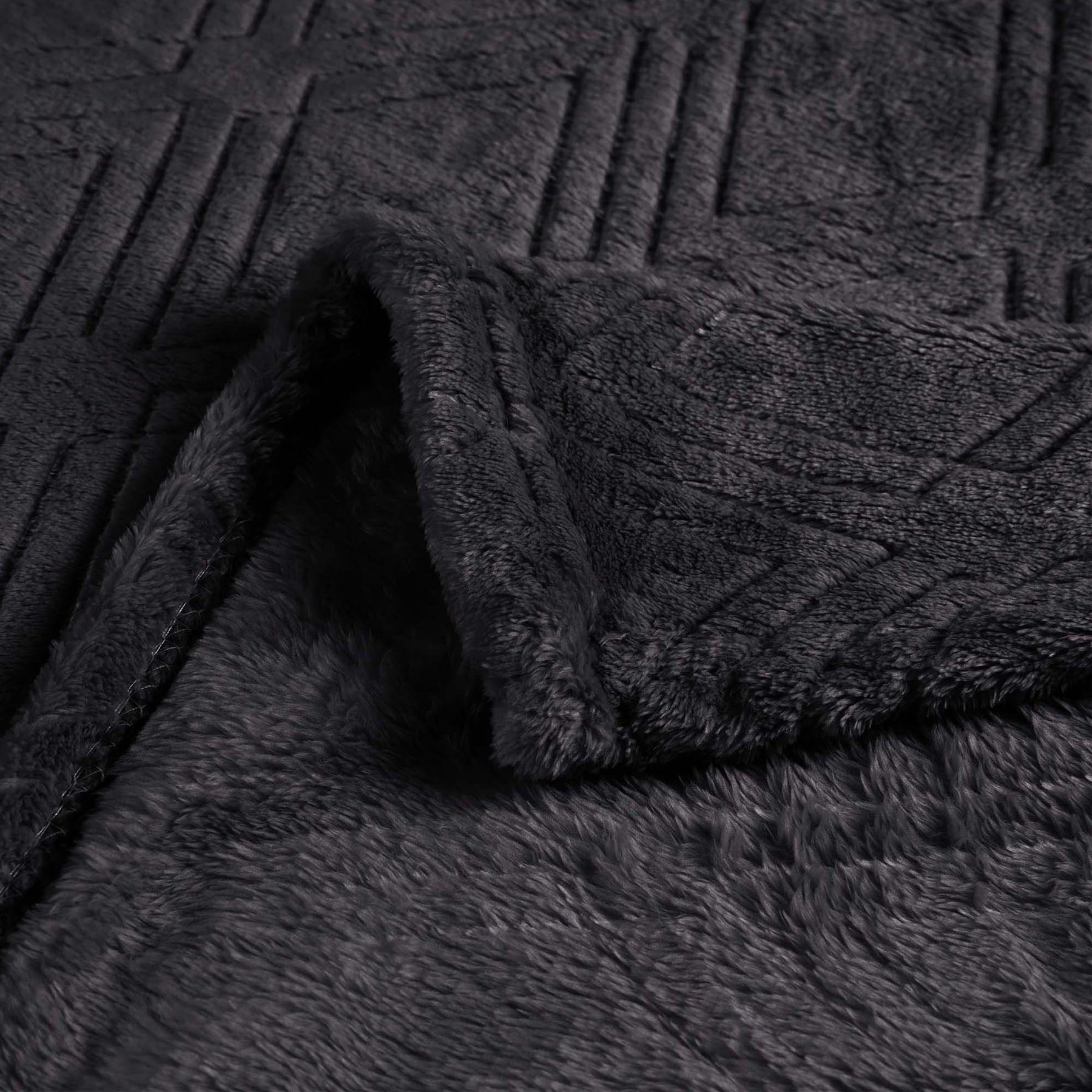 Superior Alaska Diamond Flannel Fleece Plush Ultra-Soft Blanket - Black
