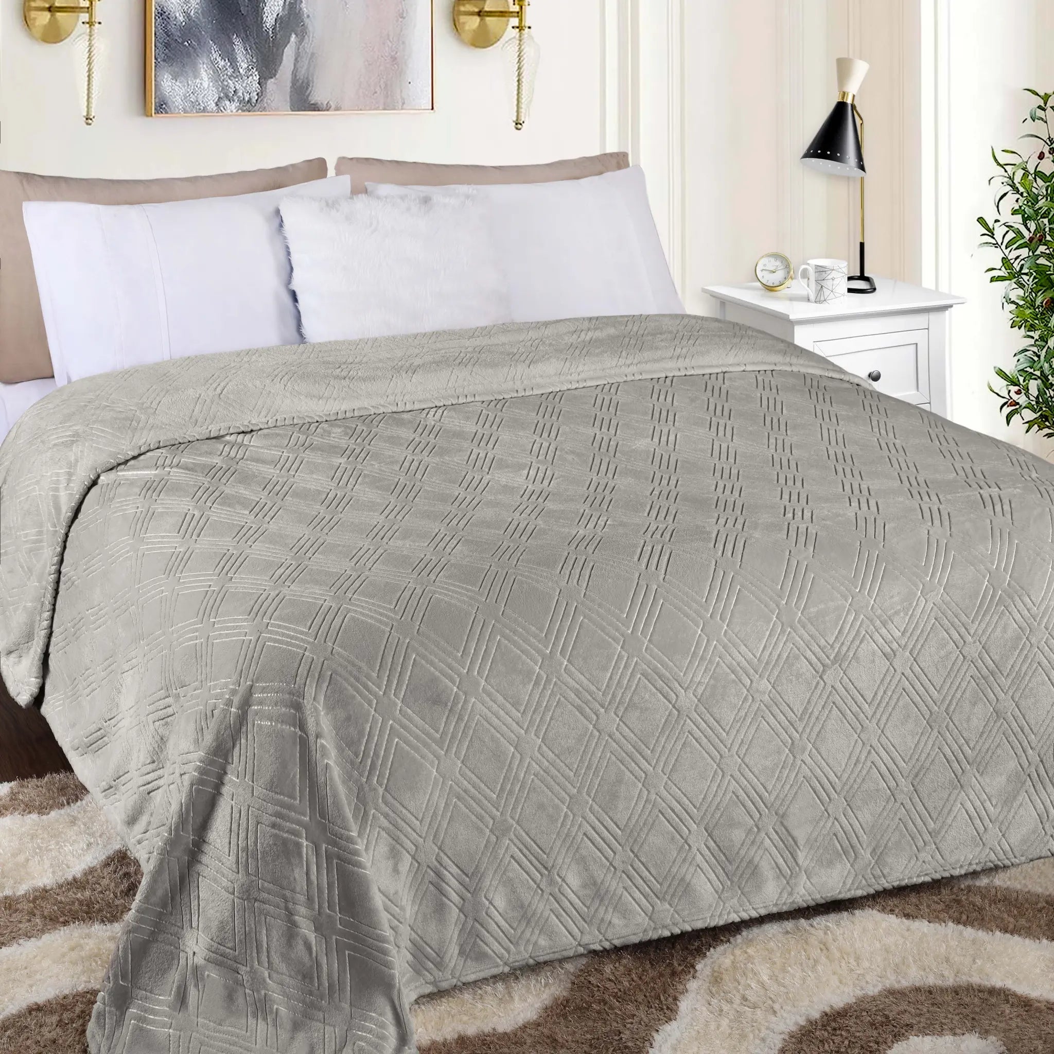 Atka Diamond Fleece Plush Ultra-Soft Fluffy Blanket