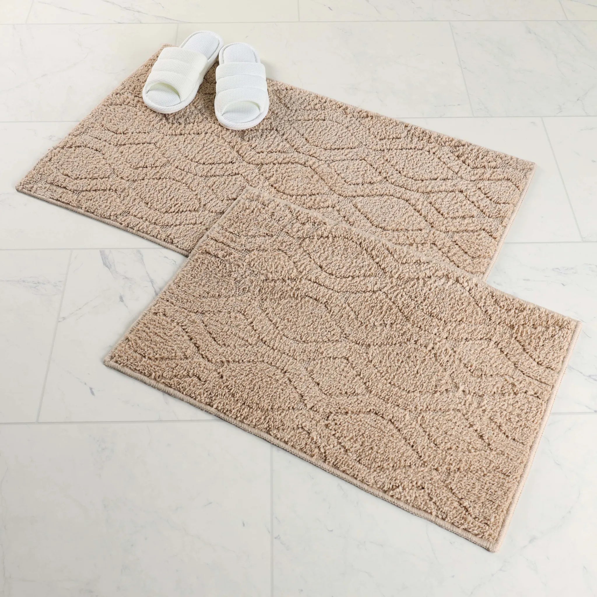 Brou Diamond Lattice Textured Machine Washable Bath Rugs, Set of 2 - Bath Rugs by Superior Brand