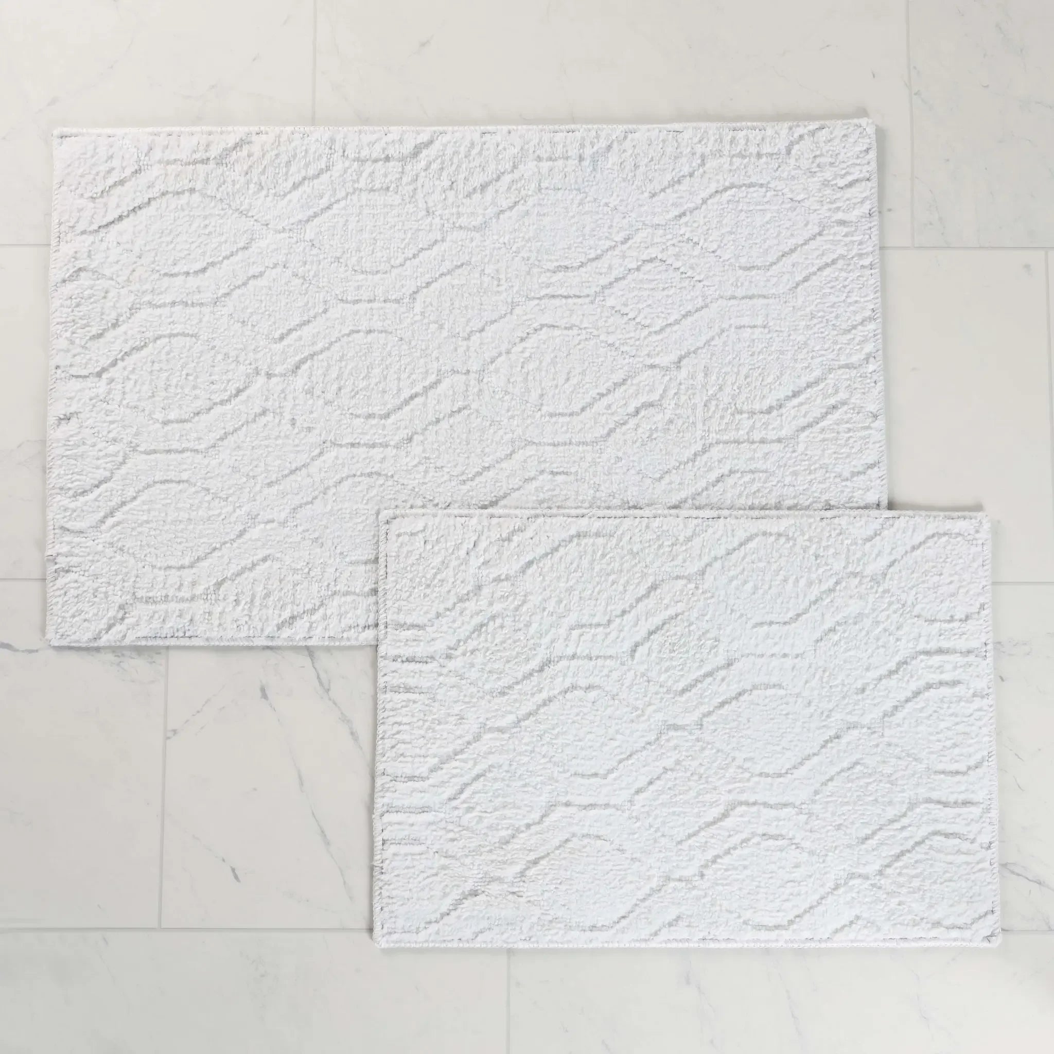 Brou Diamond Lattice Textured Machine Washable Bath Rugs, Set of 2