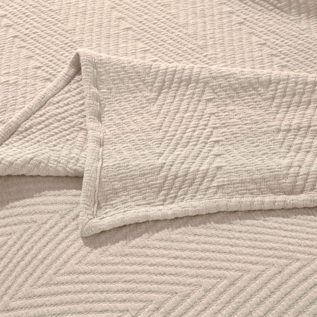 Aswan Cotton Medium Weight Textured Modern Chevron Woven Coverlet - Coverlet by Superior