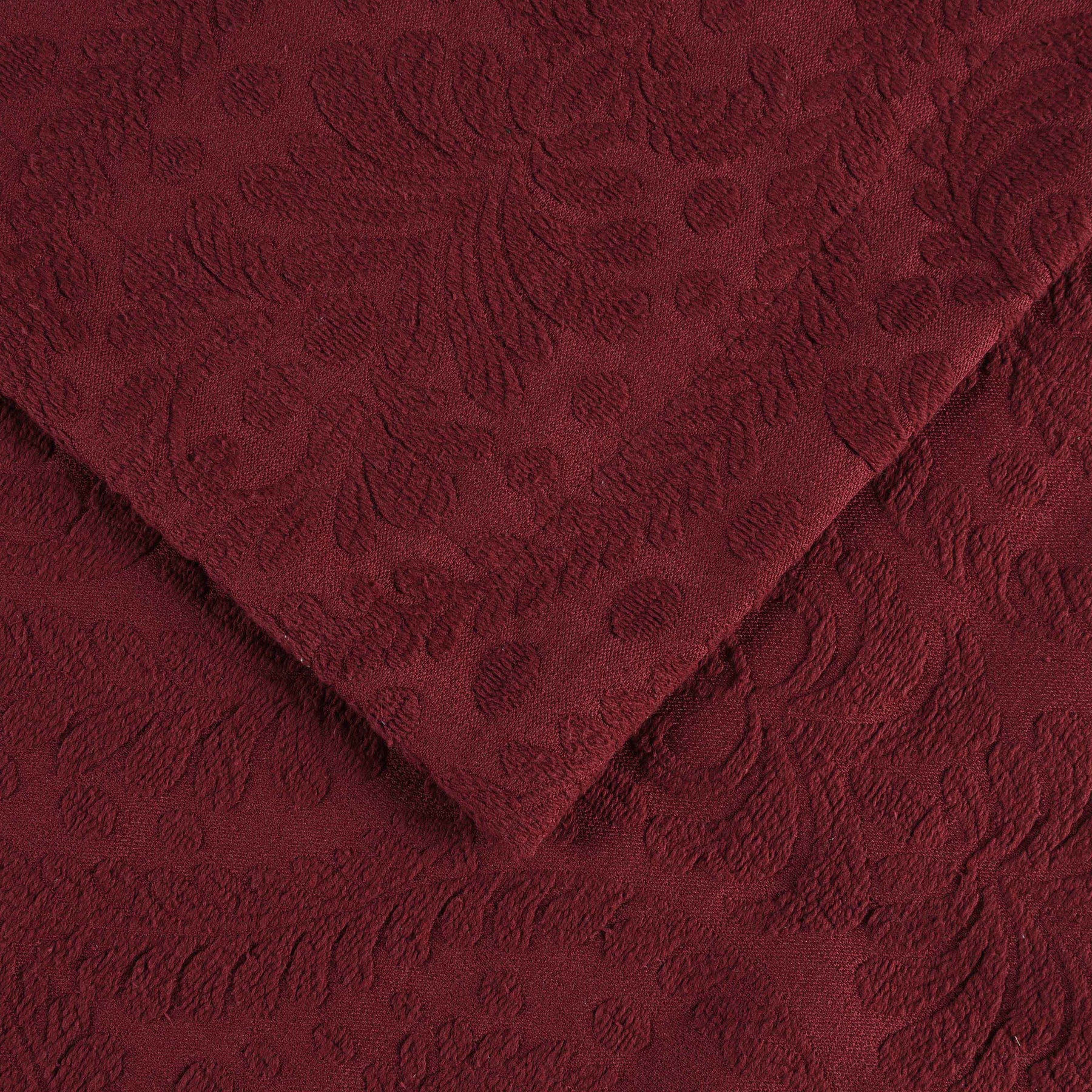 Aspen Cotton Blend Jacquard Floral Scalloped Edge Bedspread Set - Burgundy