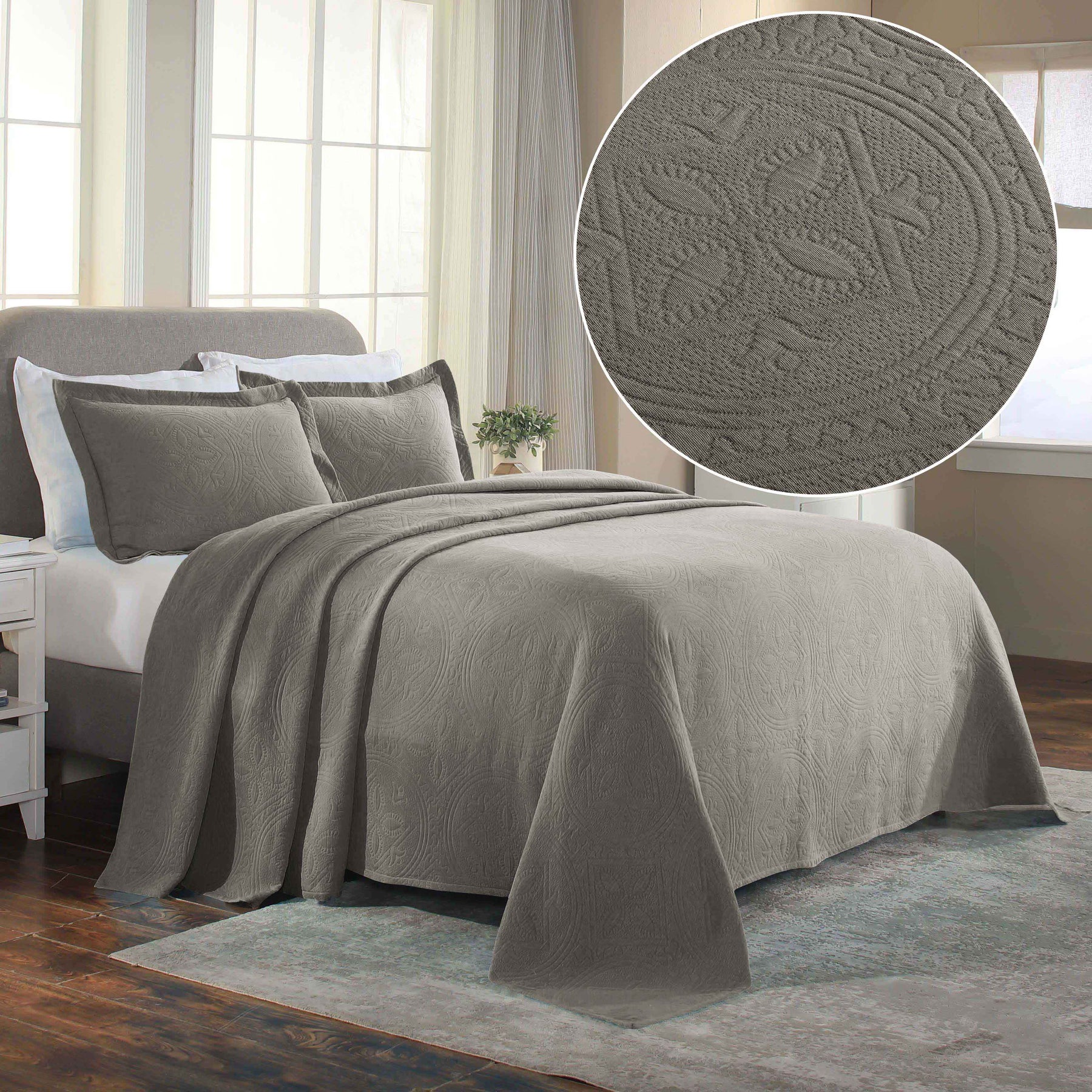 Celtic Circle Cotton Jacquard Matelasse Bedspread Set - Charcoal