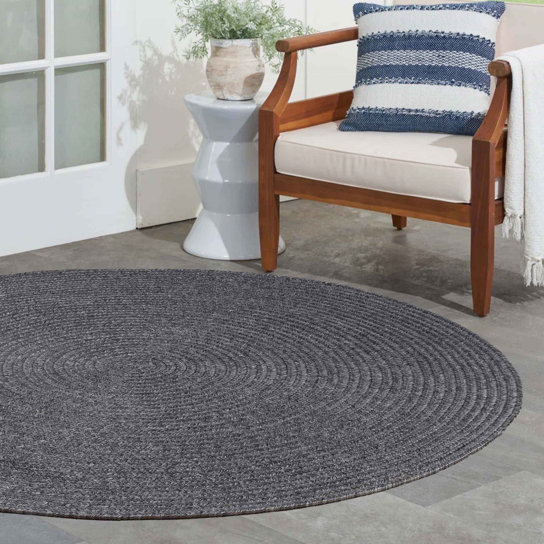 Bohemian Braided Indoor Outdoor Rugs Solid Round Area Rug - Charcoal