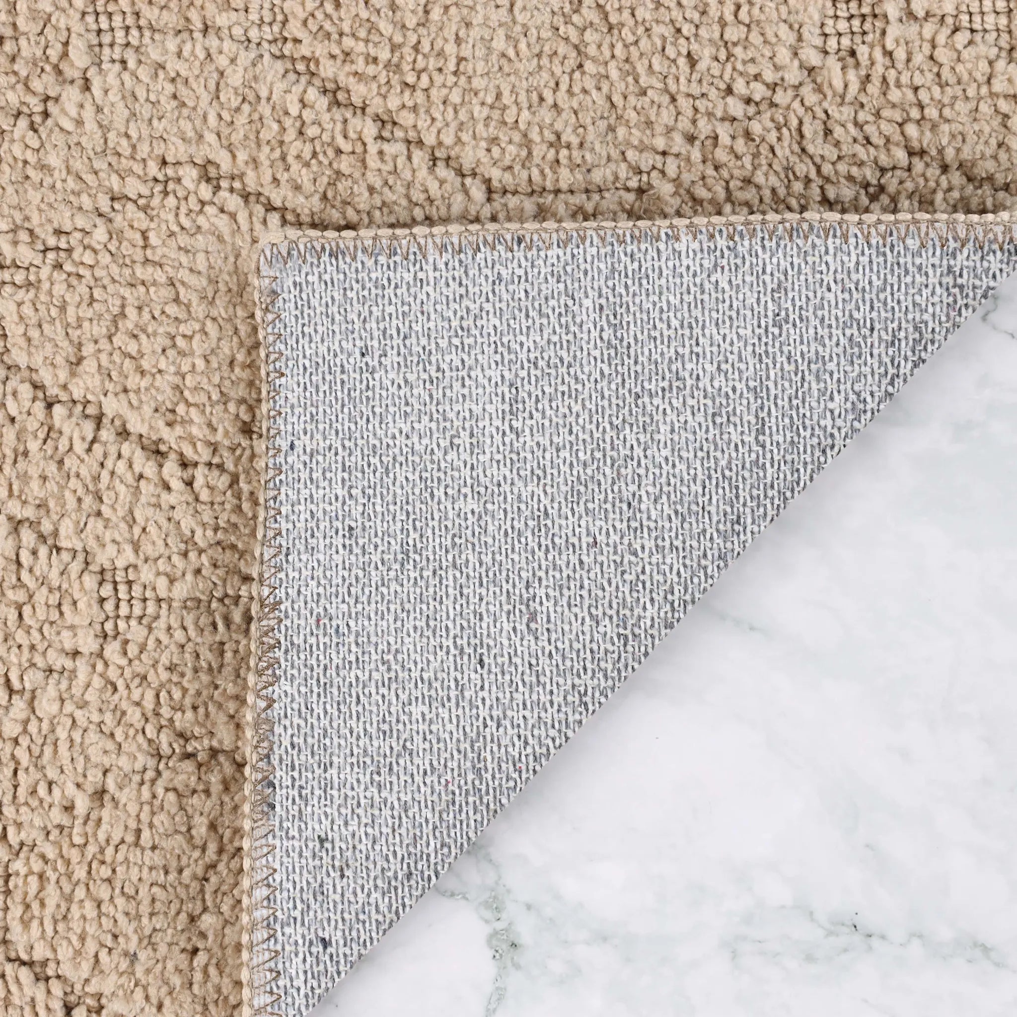 Brou Diamond Lattice Textured Machine Washable Bath Rugs, Set of 2 - Bath Rugs by Superior Brand