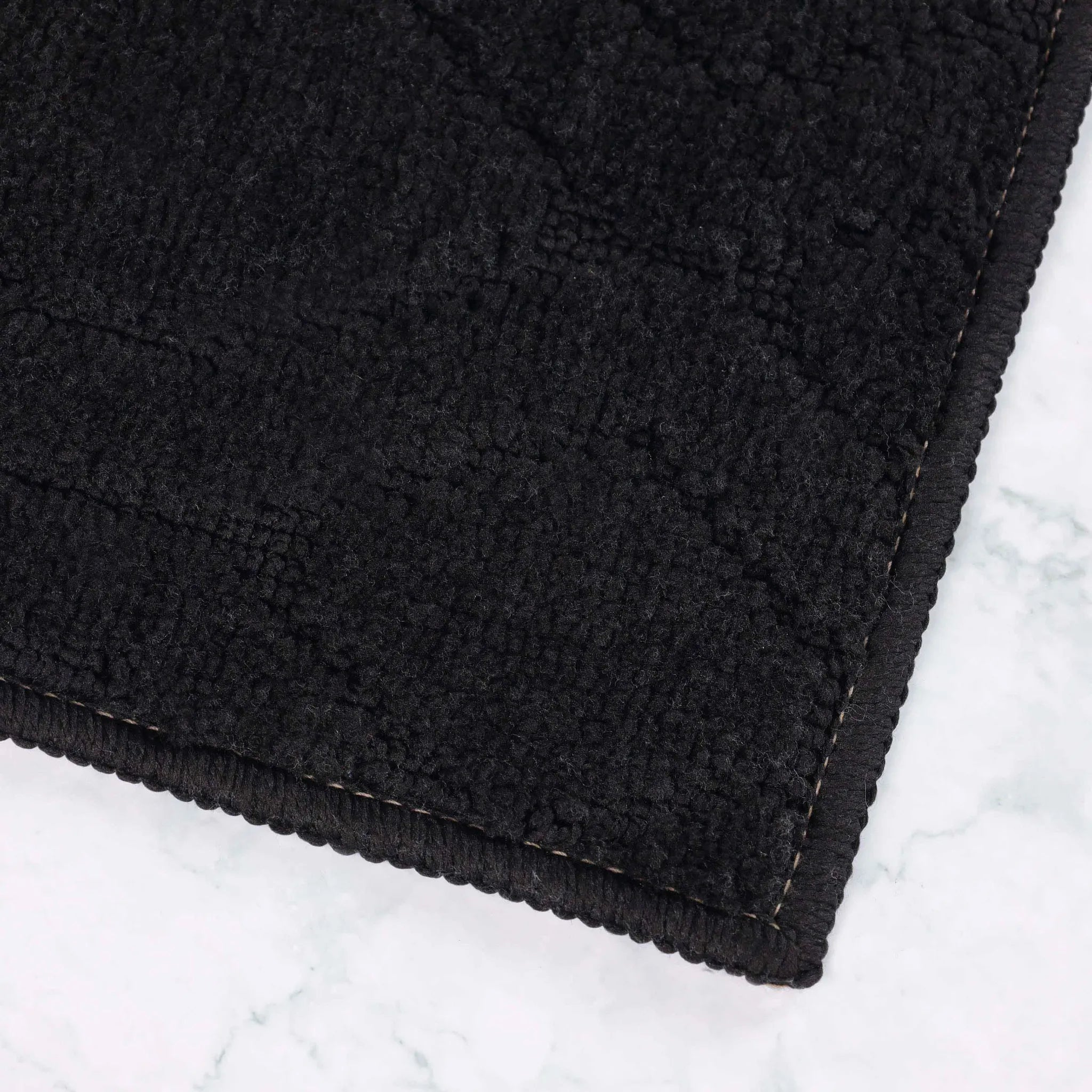 Brou Diamond Lattice Textured Machine Washable Bath Rugs, Set of 2 - Bath Rugs by Superior Brand