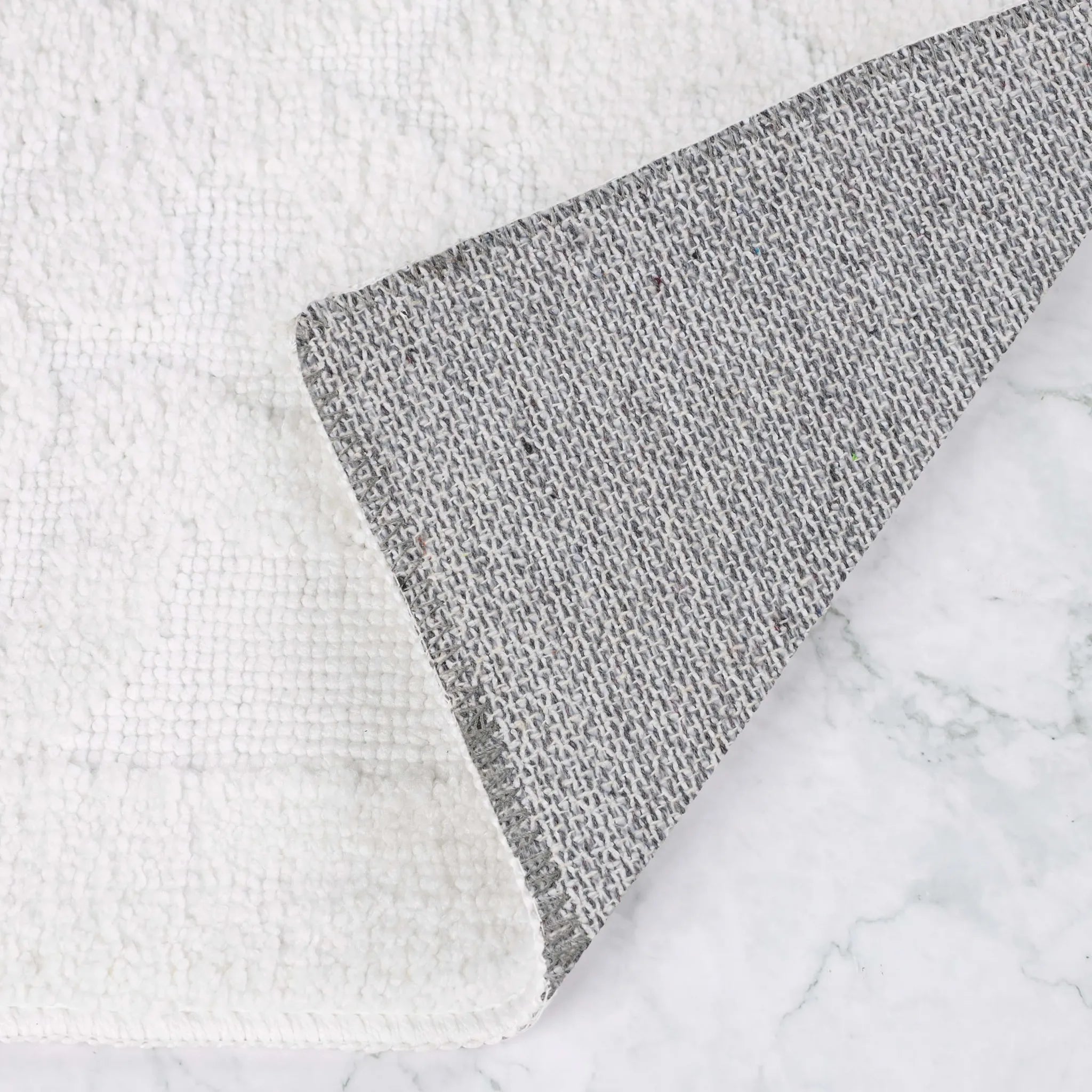 Myra Medallion Textured Jacquard Machine Washable Bath Rugs, Set of 2 - Bath Rugs by Superior Brand