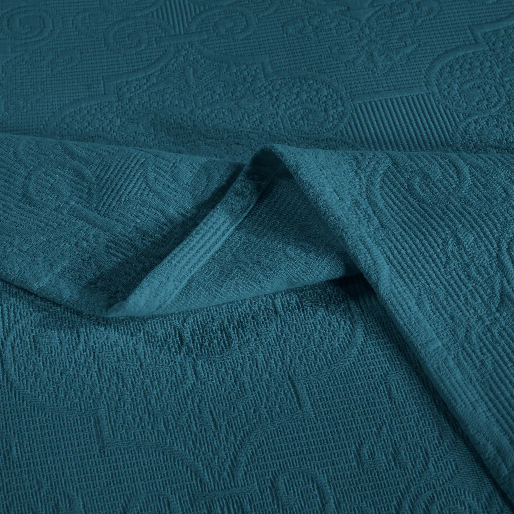 Florin Cotton Matelasse Weave Jacquard Scroll Medallion Bedspread Set - Deep Sea