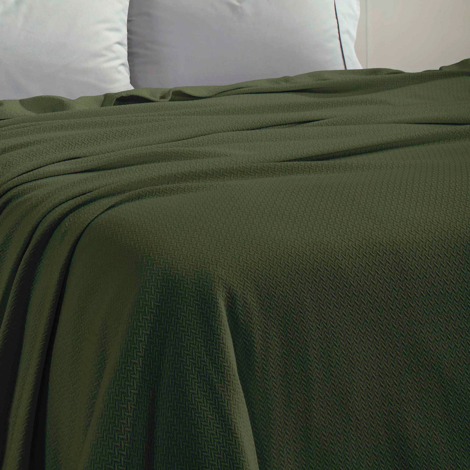 Nobel Cotton Textured Jacquard Chevron Lightweight Woven Blanket - ForestGreen