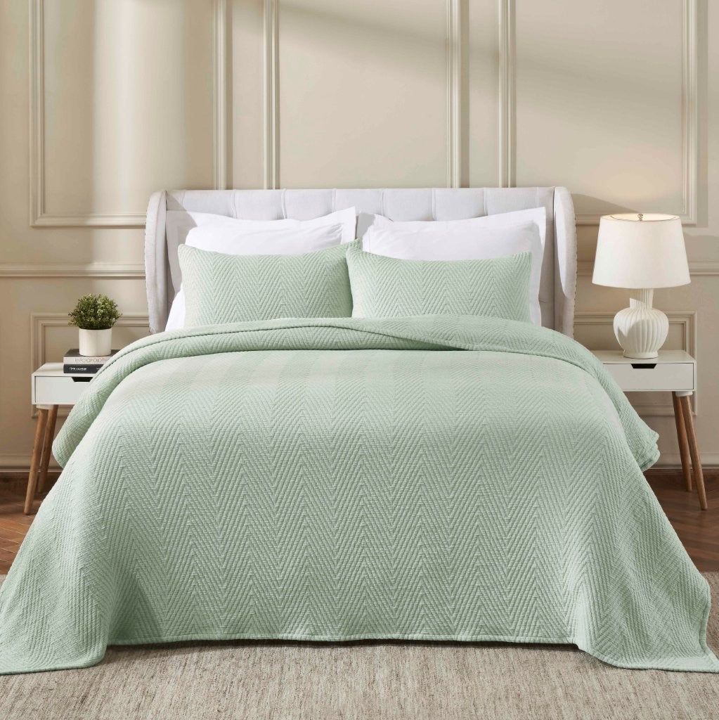 Aswan Cotton Medium Weight Textured Modern Chevron Woven Coverlet - Coverlet by Superior Brand