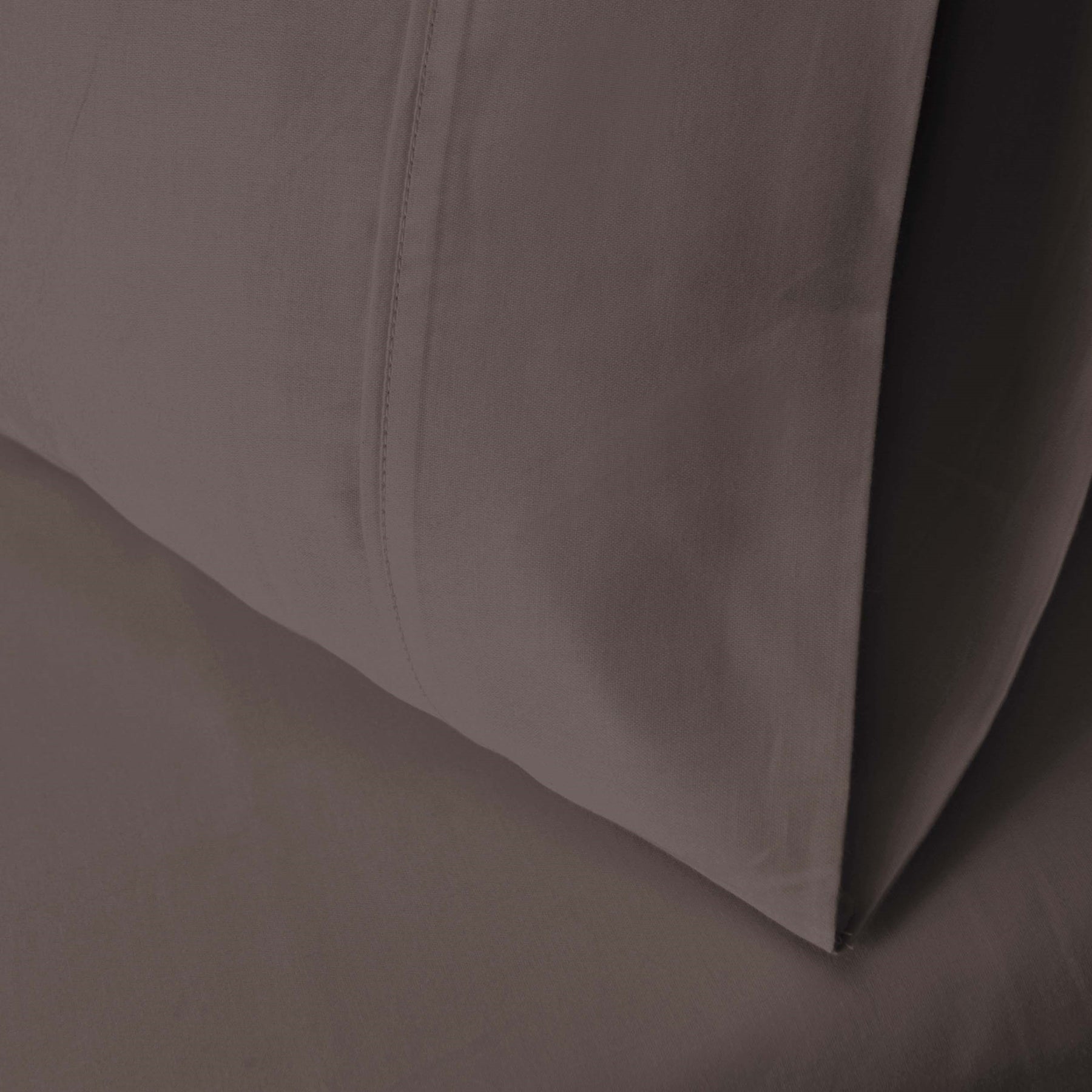 Superior Egyptian Cotton 700 Thread Count 2 Piece Pillowcase Set - Grey