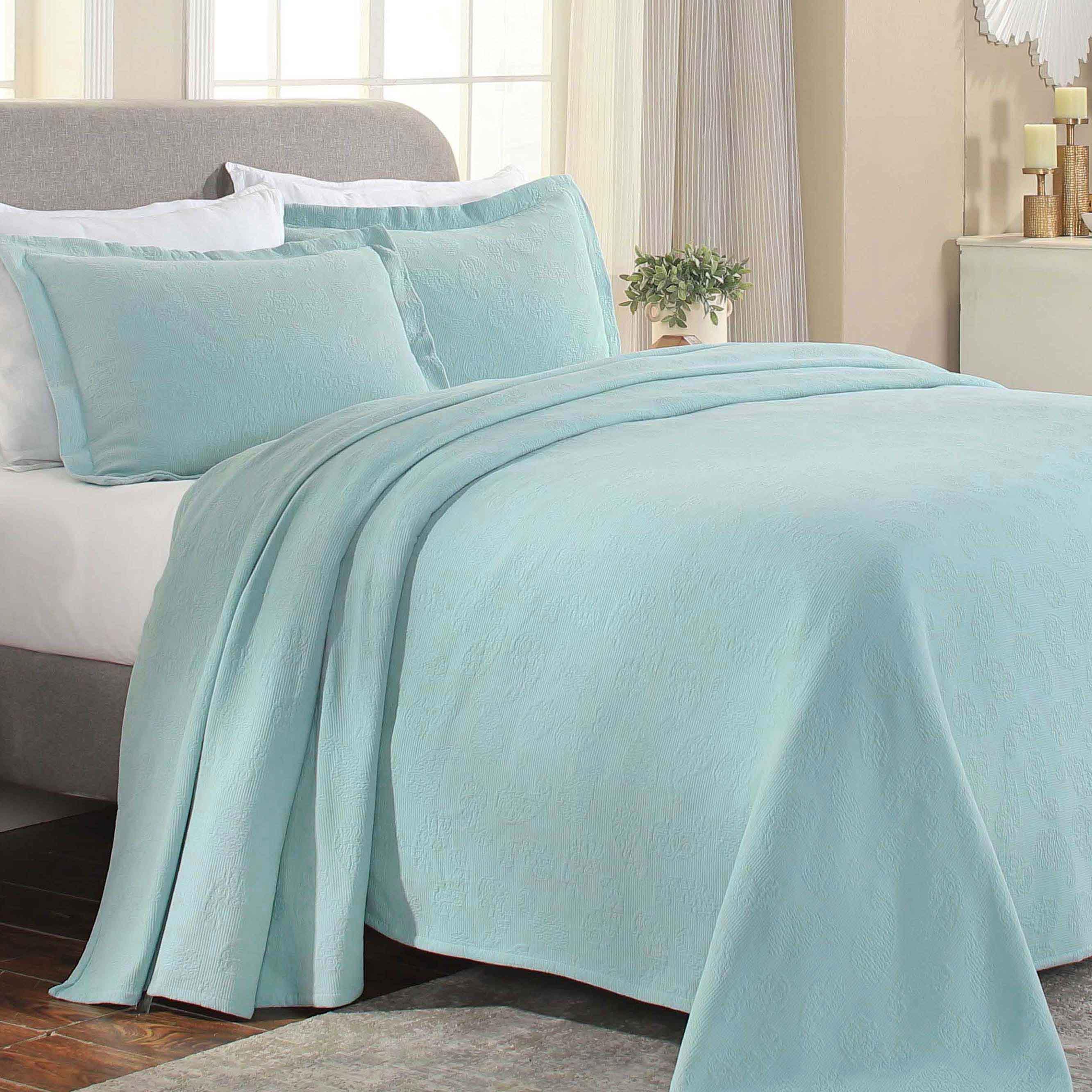 Jacquard Matelassé Paisley Cotton Bedspread Set - Bedspread by Superior