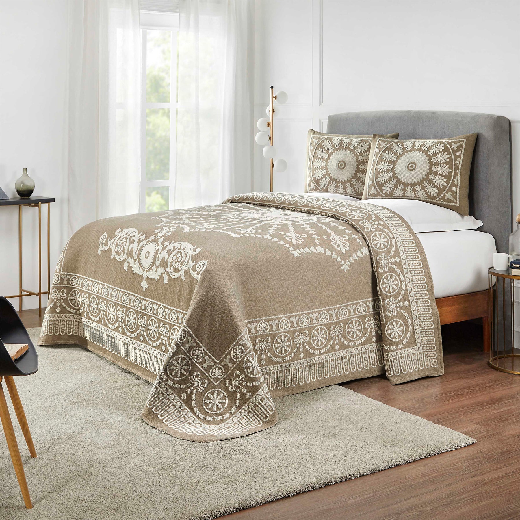 Superior Kymbal Cotton Blend Woven Traditional Medallion Lightweight Jacquard Bedspread and Sham Set  - Taupe