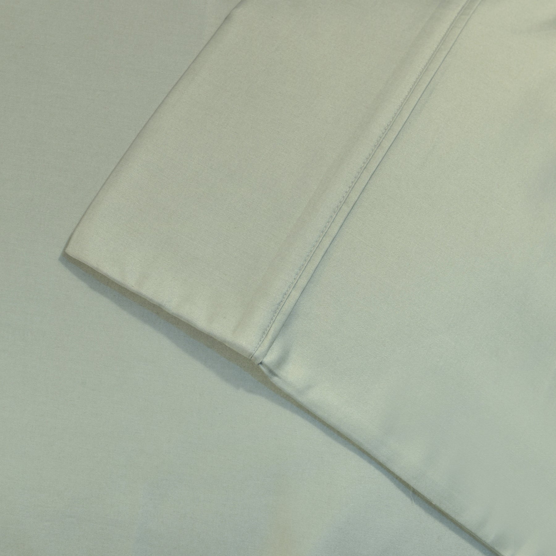Superior Egyptian Cotton 700 Thread Count 2 Piece Pillowcase Set - Sage