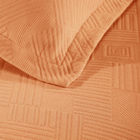 Cotton Jacquard Matelassé Scalloped Geometric Fret Bedspread Set - Salmon