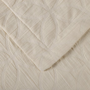 Serenity Cotton Matelasse Weave Jacquard Celtic Circle Bedspread Set -Ivory