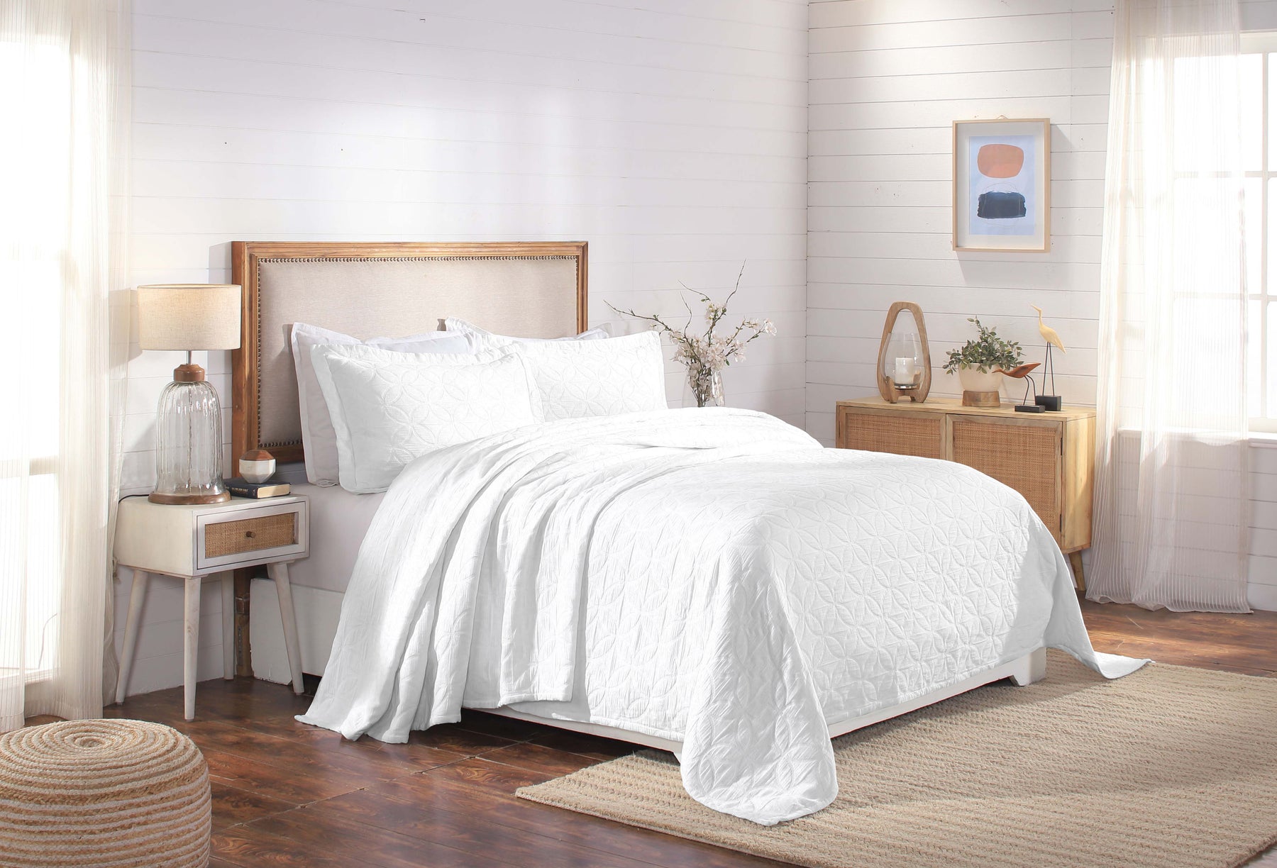 Serenity Cotton Matelasse Weave Jacquard Celtic Circle Bedspread Set - White