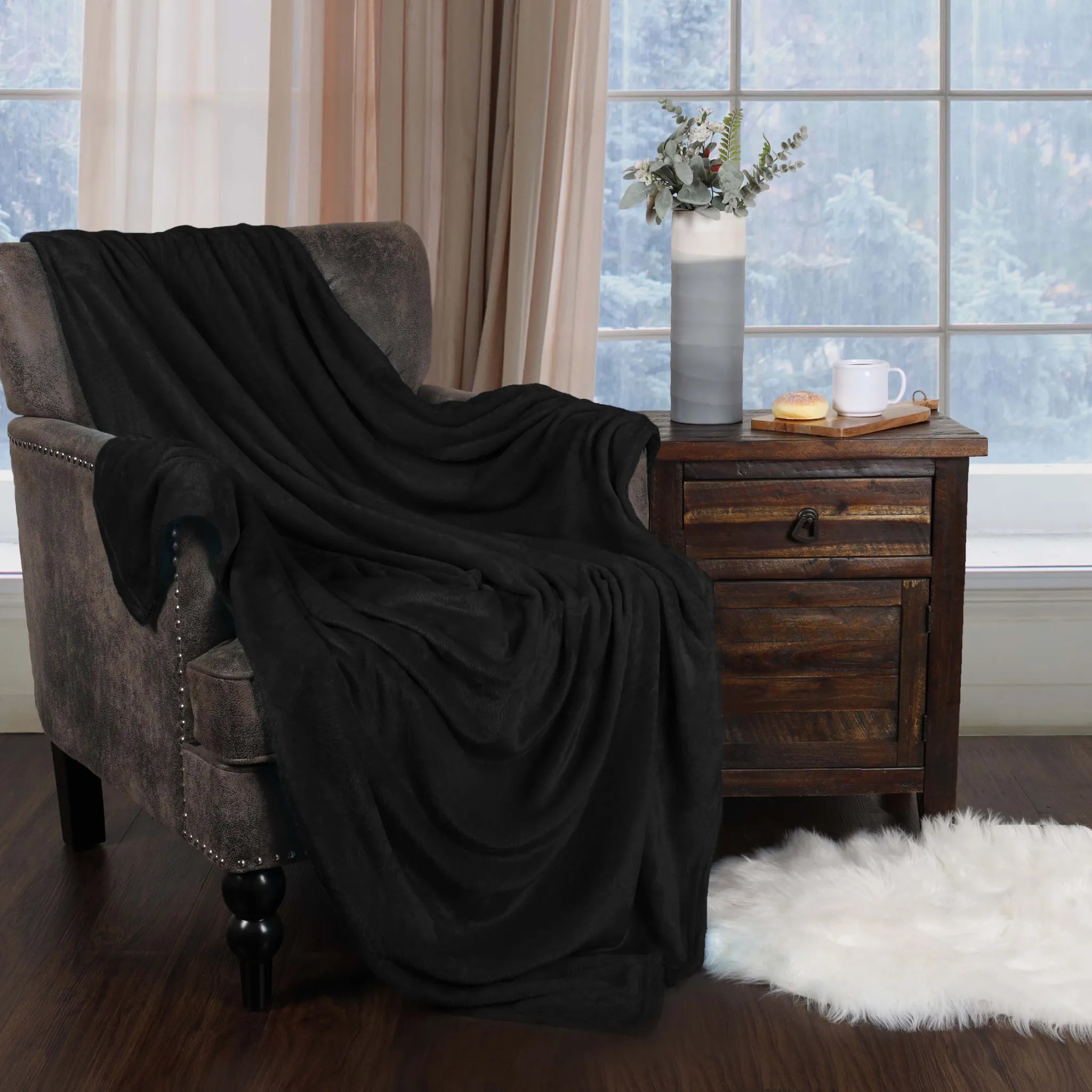 Superior Fleece Plush Medium Weight Fluffy Soft Decorative Throw - Blanket by Superior Brand