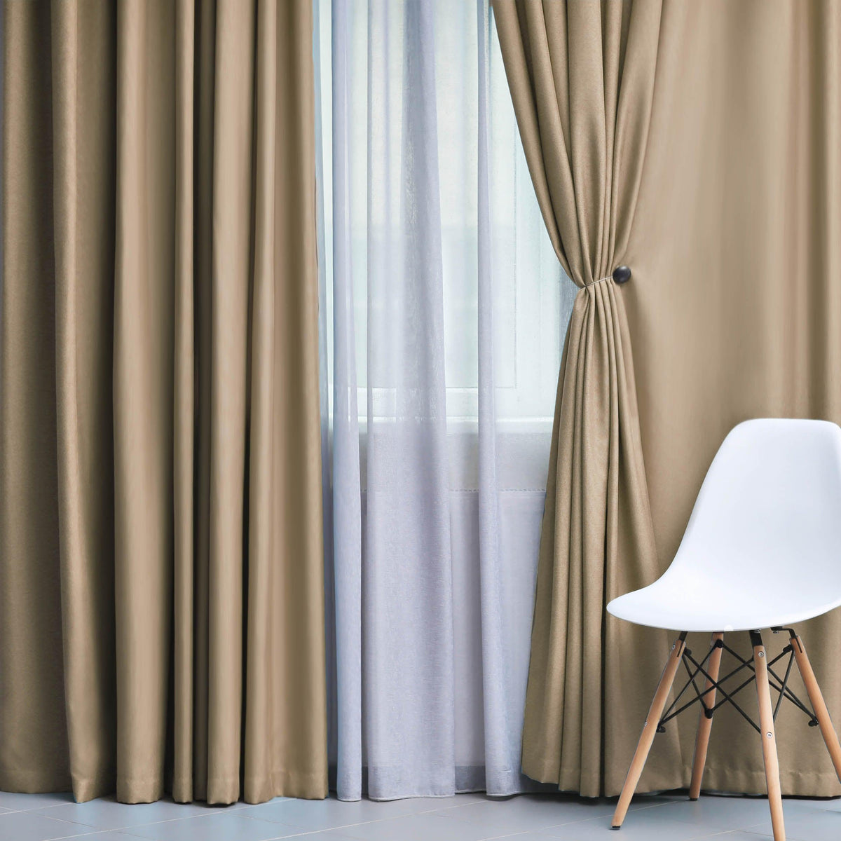 Superior Solid Classic Modern Blackout Curtain Set