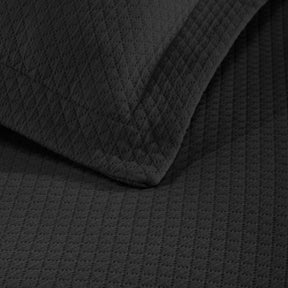 Solitaire Jacquard Matelassé Cotton Diamond Solitaire Bedspread Set - Black