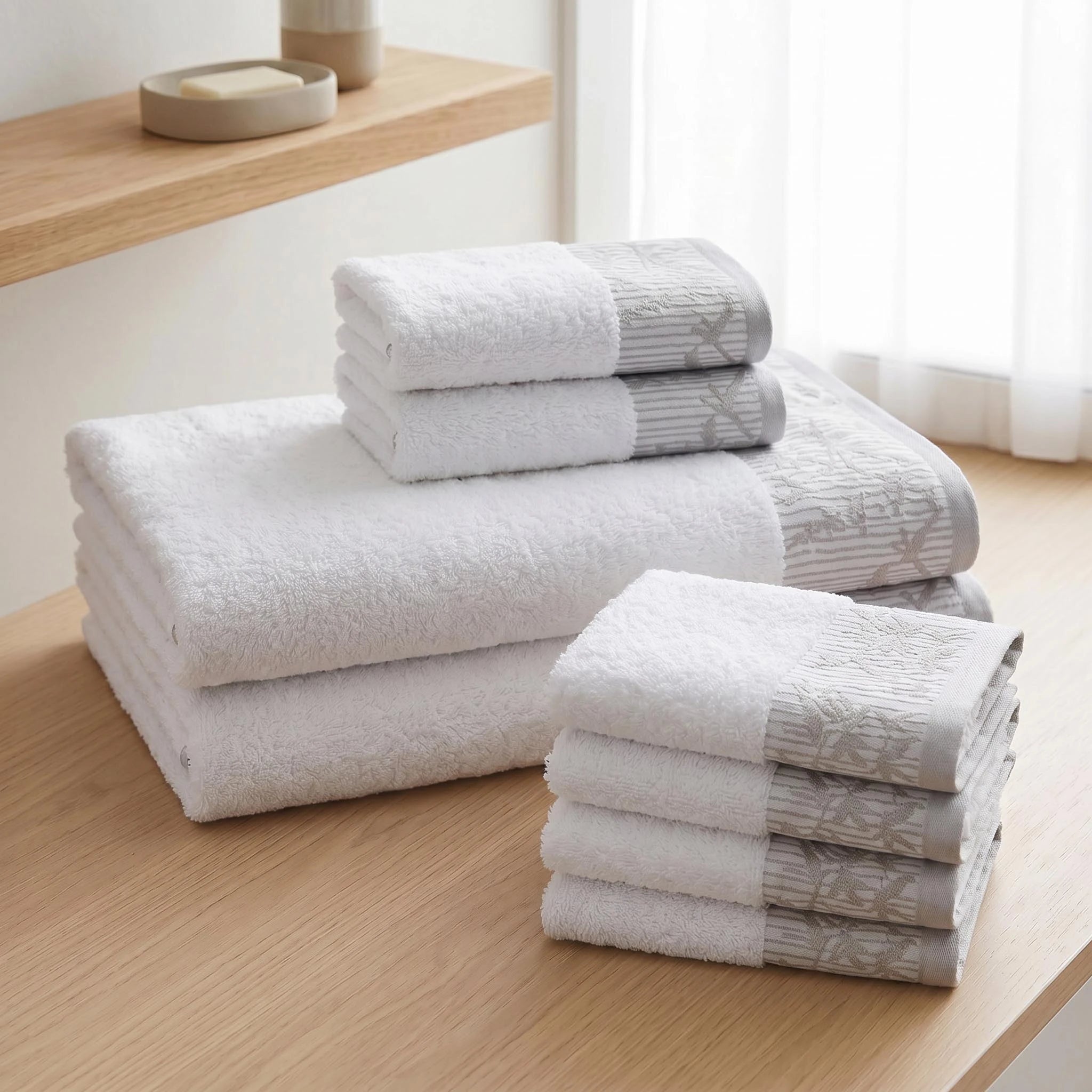 Wisteria Floral Jacquard 8-Piece Cotton Towel Set – Medium Weight Bathroom Towels