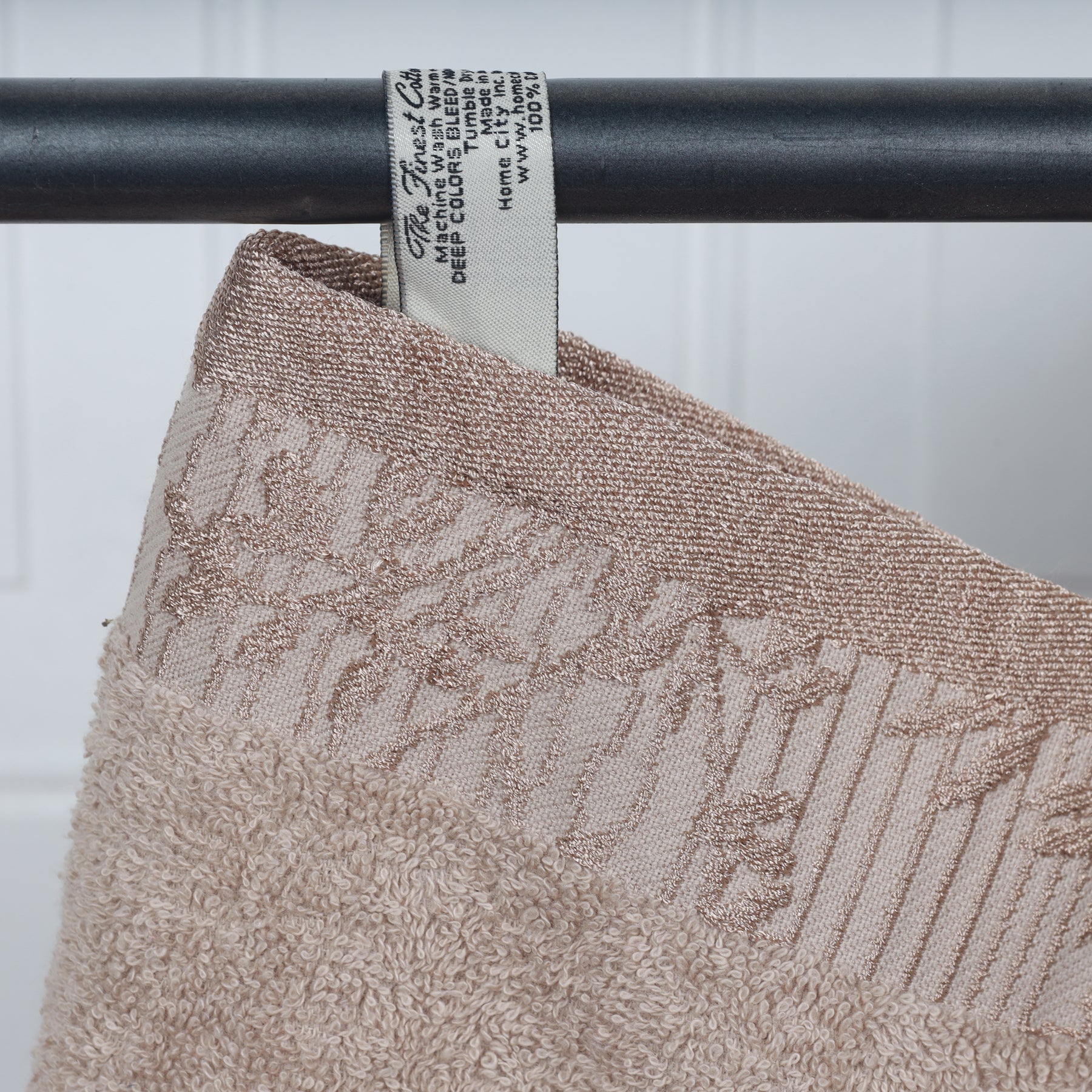 Superior Wisteria Cotton Floral Jacquard Border Bath Towels  - Frappe