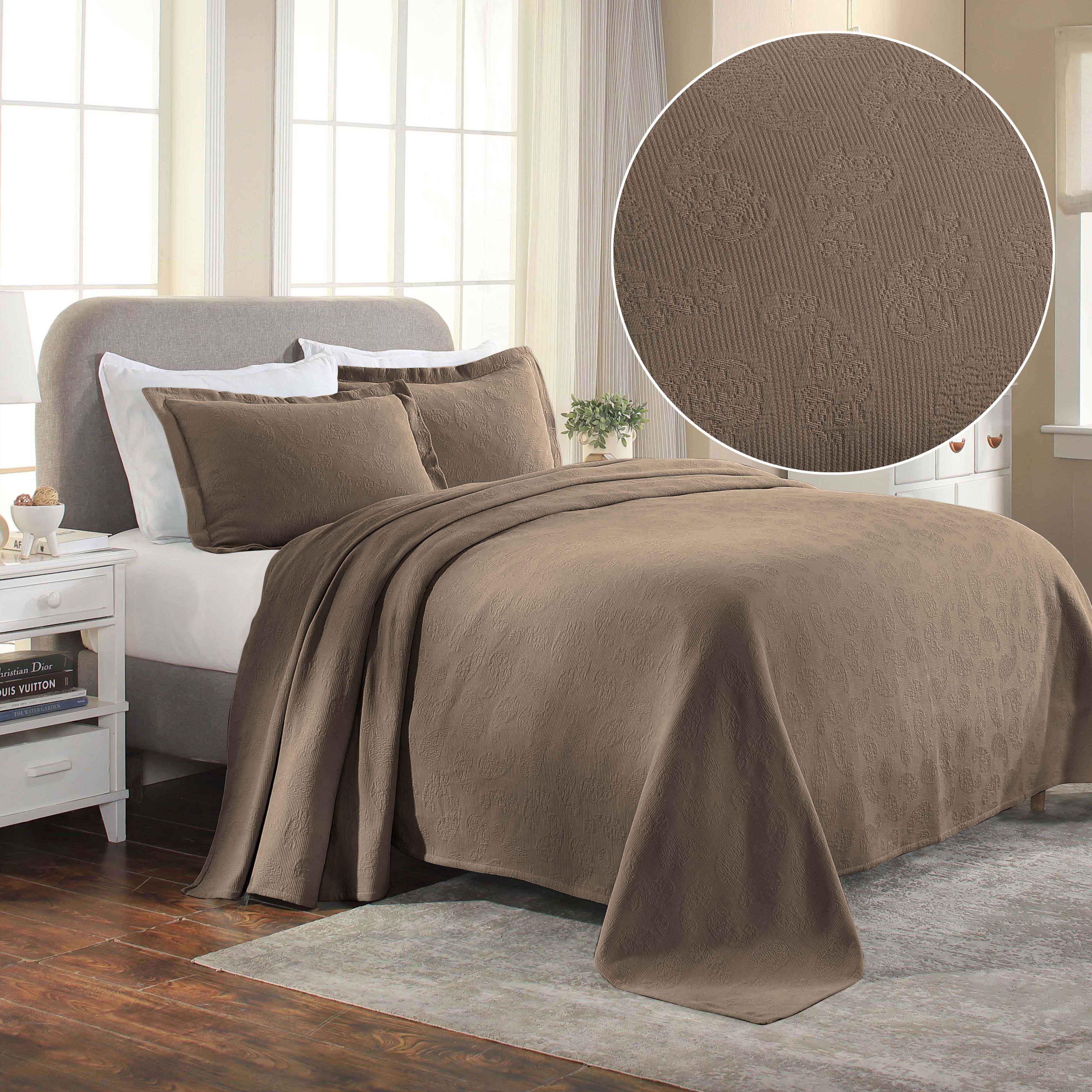 Jacquard Matelassé Paisley Cotton Bedspread Set - Bedspread by Superior Brand