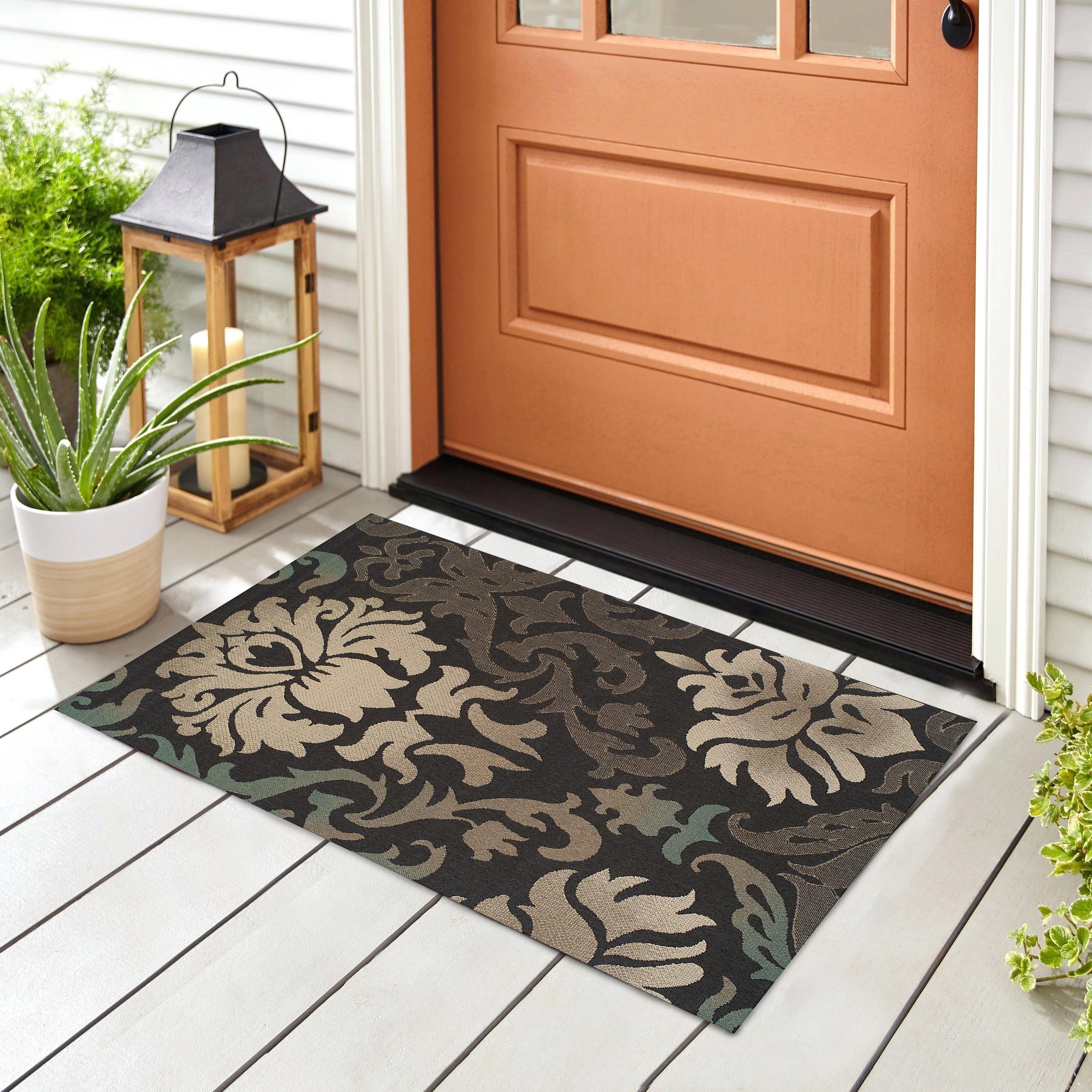 Lowell Traditional Damask Indoor Outdoor Area Rug - Rugs by Superior