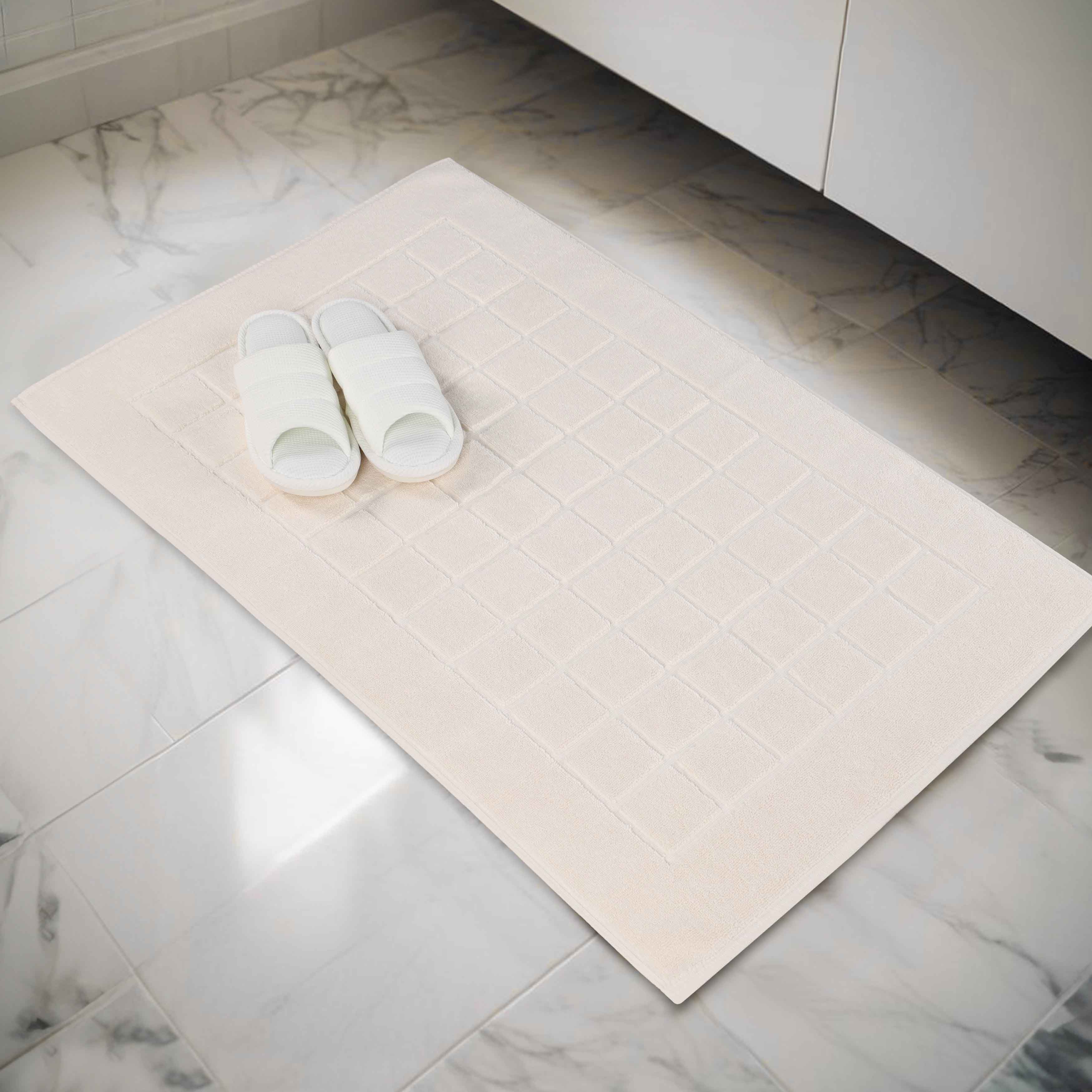 Nora Cotton Solid Absorbent Thick Checkered Washable Bath Mat Set of 2 - Bath Mats by Superior
