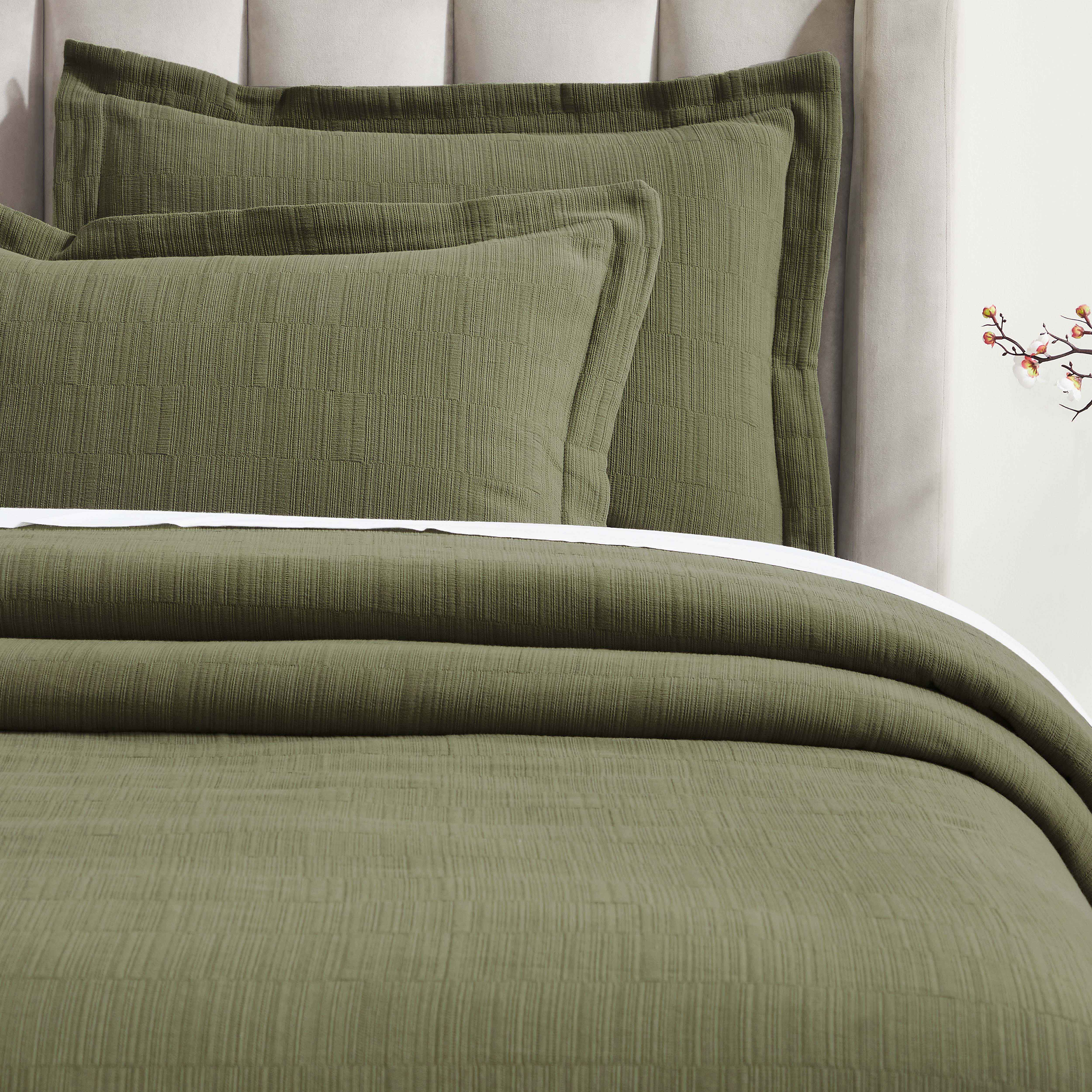 Zenith Cotton Medium Weight Geometric Matelasse Bedspread and Sham Set - Bedspread by Superior