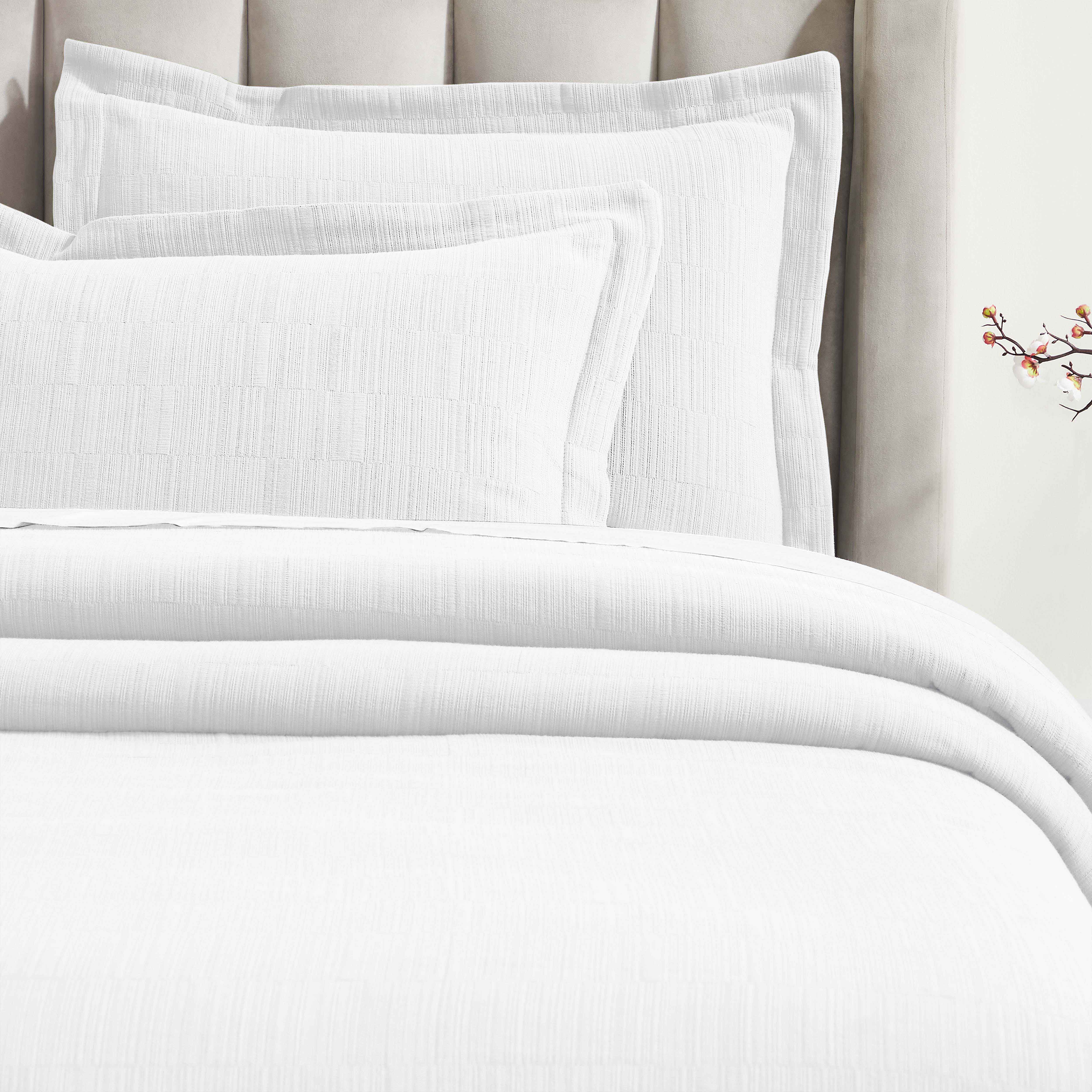 Zenith Cotton Medium Weight Geometric Matelasse Bedspread and Sham Set - Bedspread by Superior