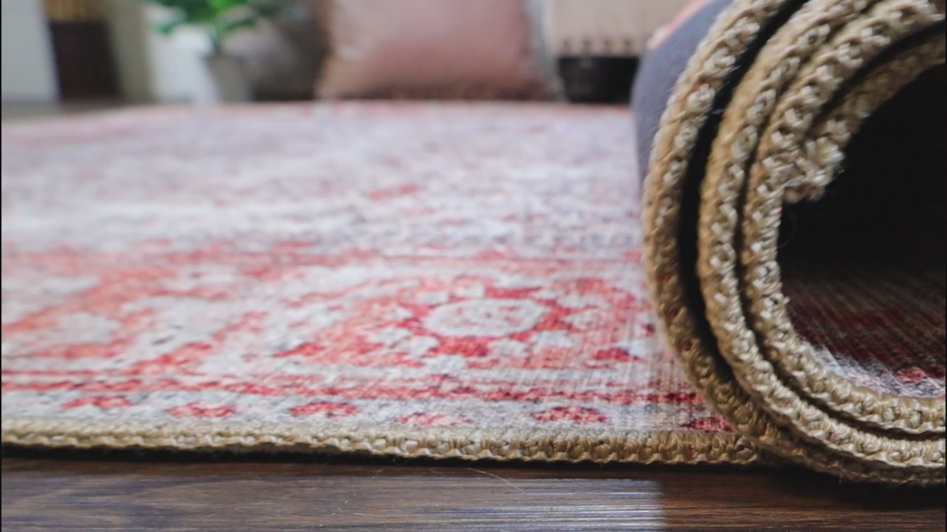 Classic Antique Floral Polyester Flat-weave Indoor Area Rug - BerryRed