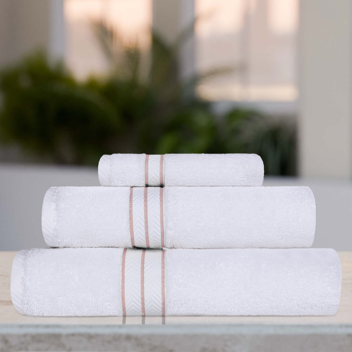 Ultra-Plush Turkish Cotton Hotel Collection Super Absorbent Solid Luxury Bathroom Set