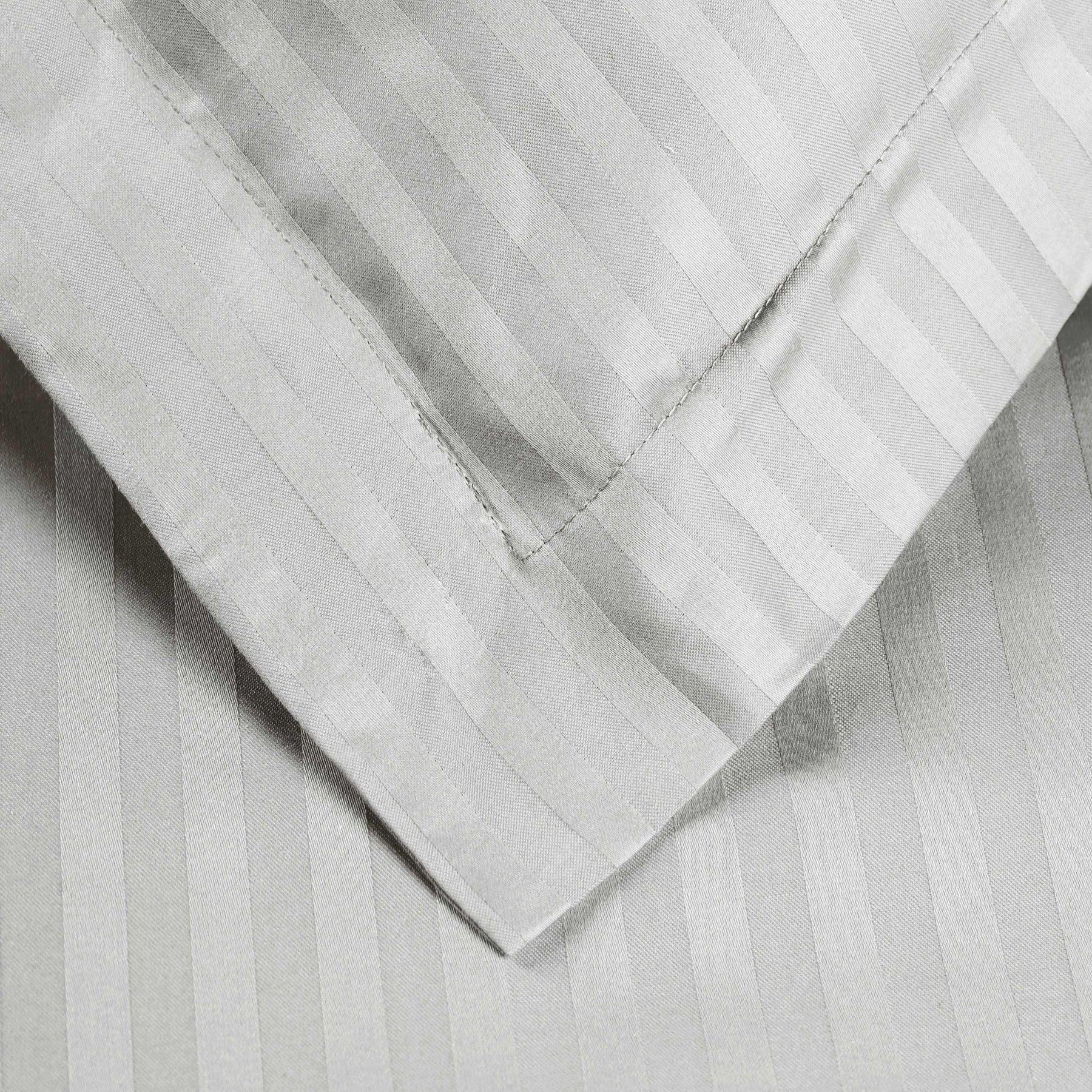 Superior 400 Thread Count Lightweight Stripe Egyptian Cotton Duvet Cover Set - Platinum