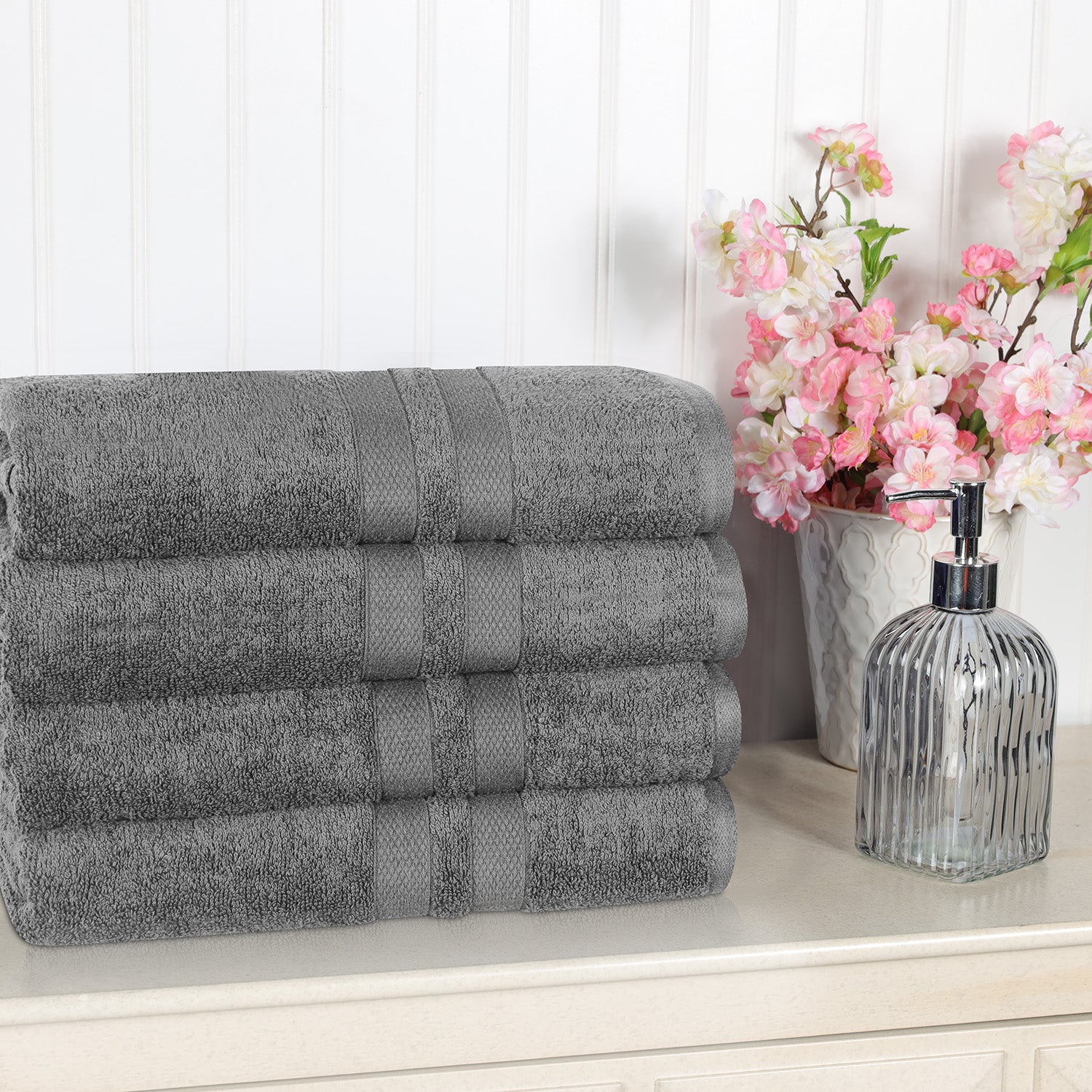 Superior Ultra Soft Cotton Absorbent Solid Bath Towel (Set of 4) - Charcoal
