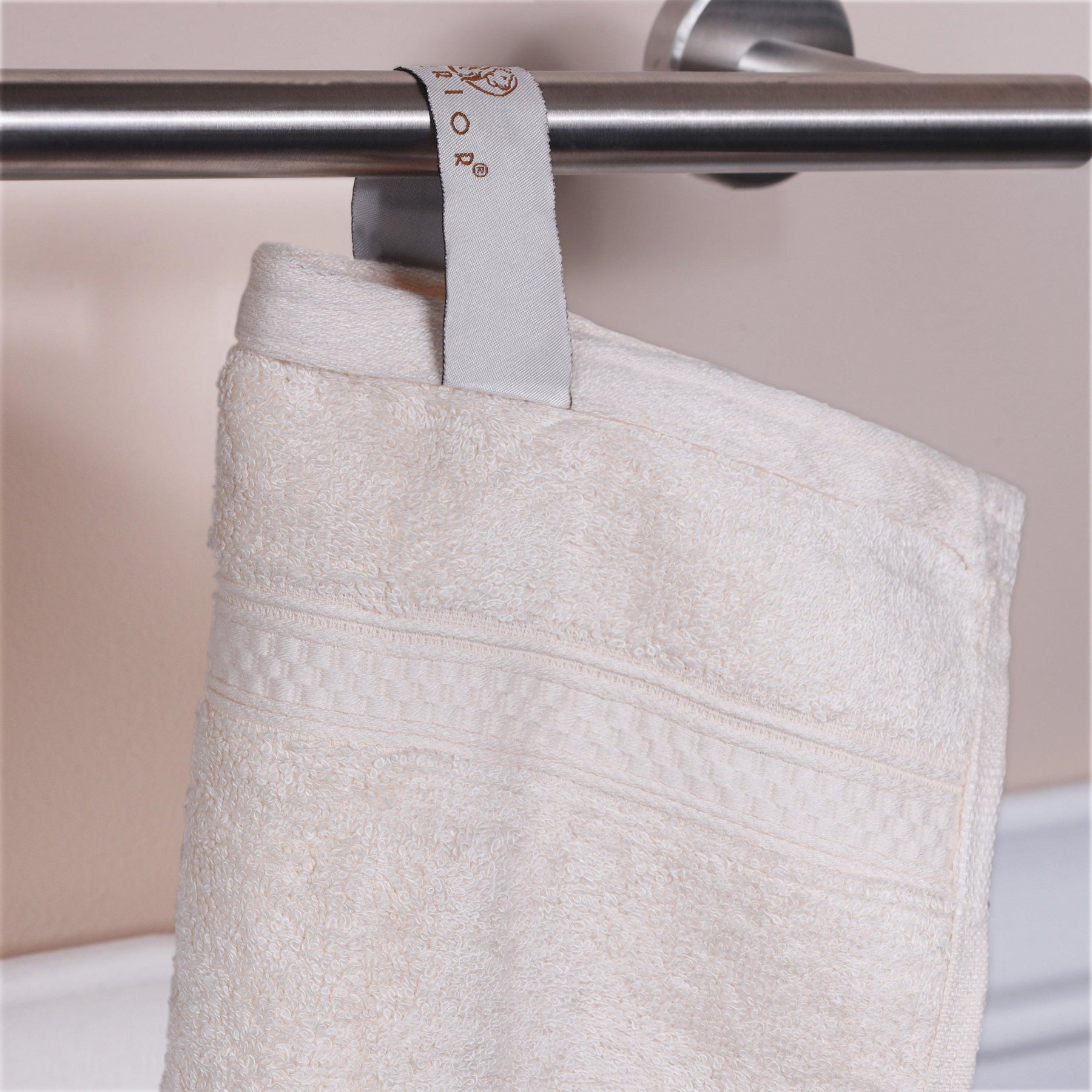  Ultra-Soft Hypoallergenic Rayon from Bamboo Cotton Blend Assorted Bath Towel Set - Ivory
