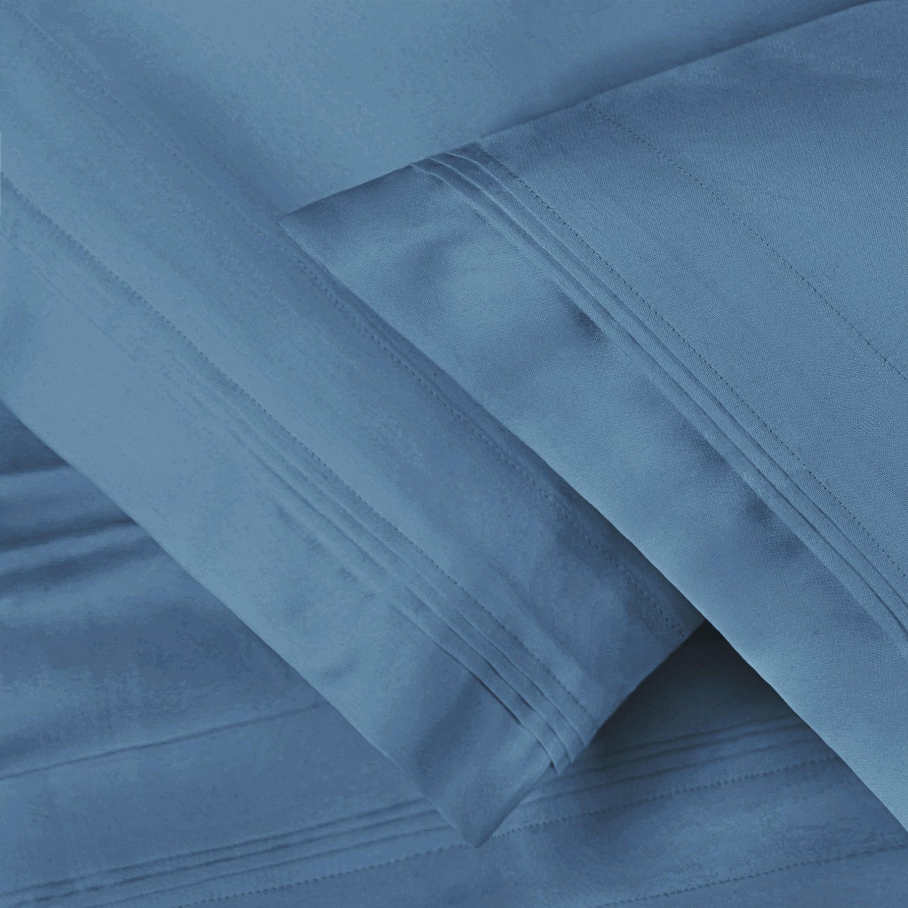 Premium 650 Thread Count Egyptian Cotton Solid Pillowcase Set - Medium Blue