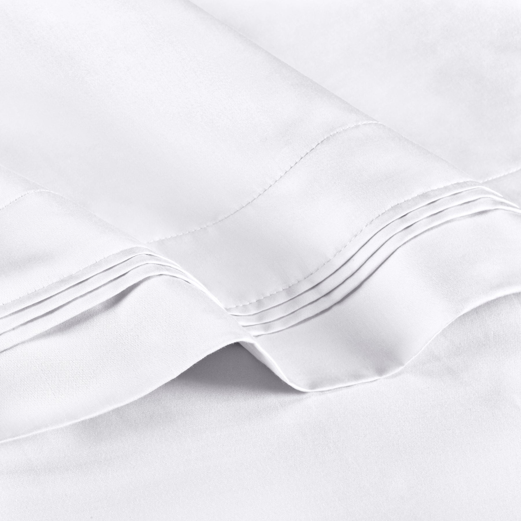 Solitaire Cotton Jacquard Matelasse Bedspread Set - White